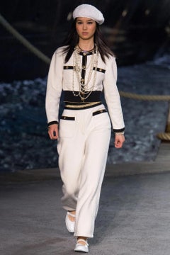 Chanel Cruise 2019 White Black Gold Terrycloth 19C Mini Skirt