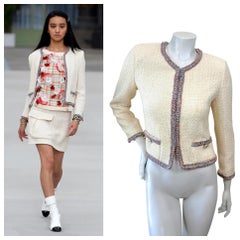 Chanel Cruise 2020 Runway Ivory Tweed Jacket Look 74 Size 36