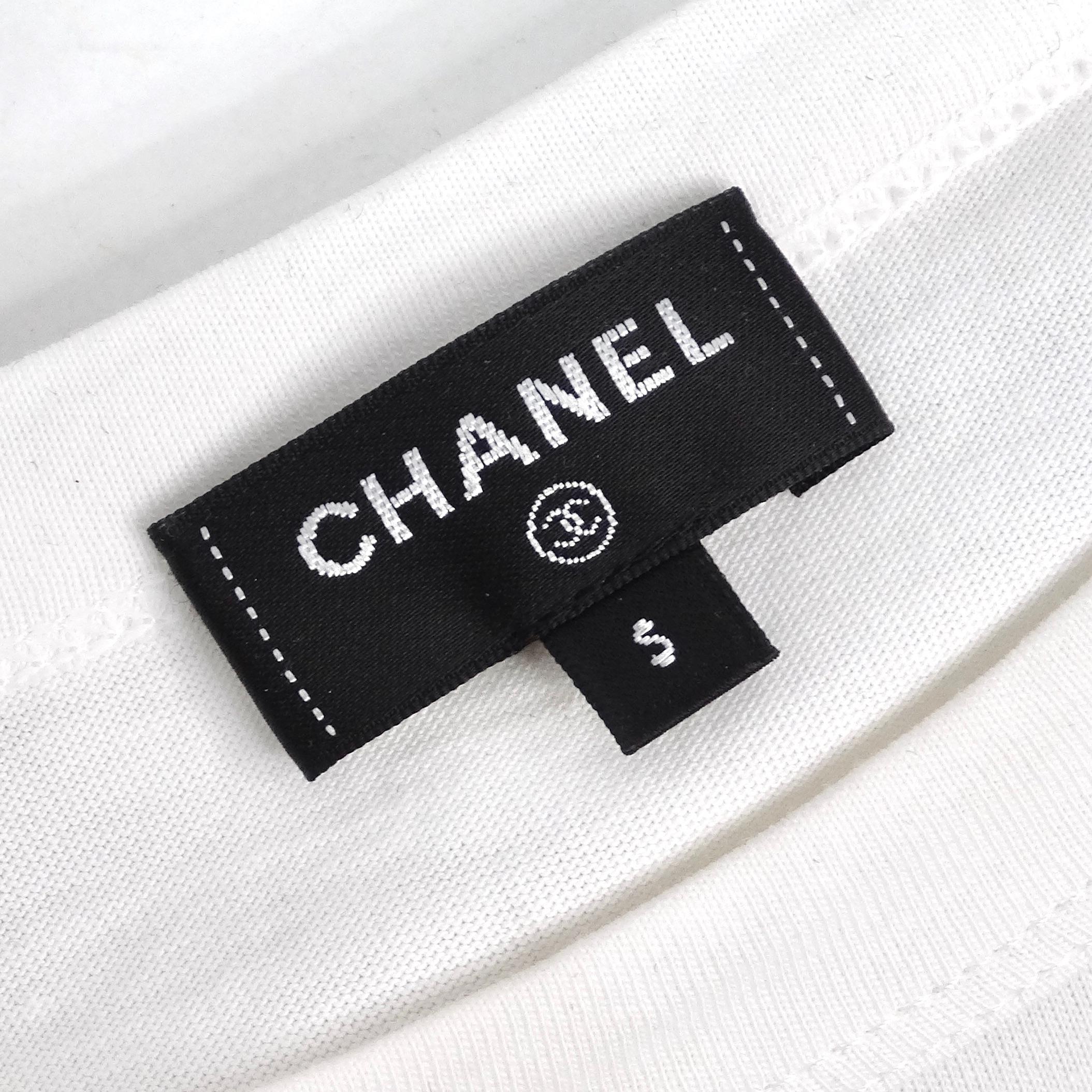 Chanel Cruise 2022 - Mini robe noire en cachemire 5