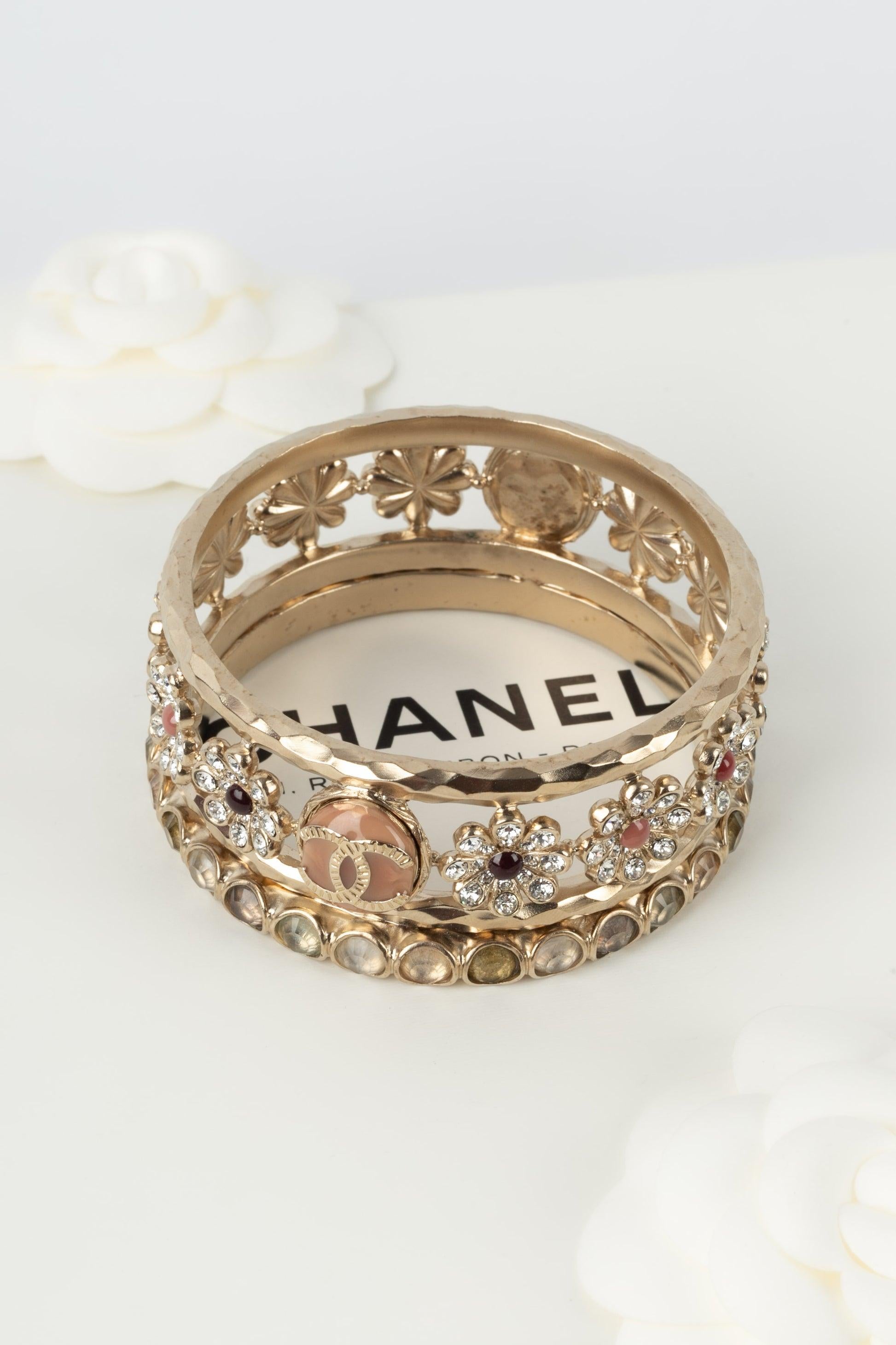 Chanel Cruise Champagne Metal Bracelet with Rhinestones and Resin, 2018 For Sale 5
