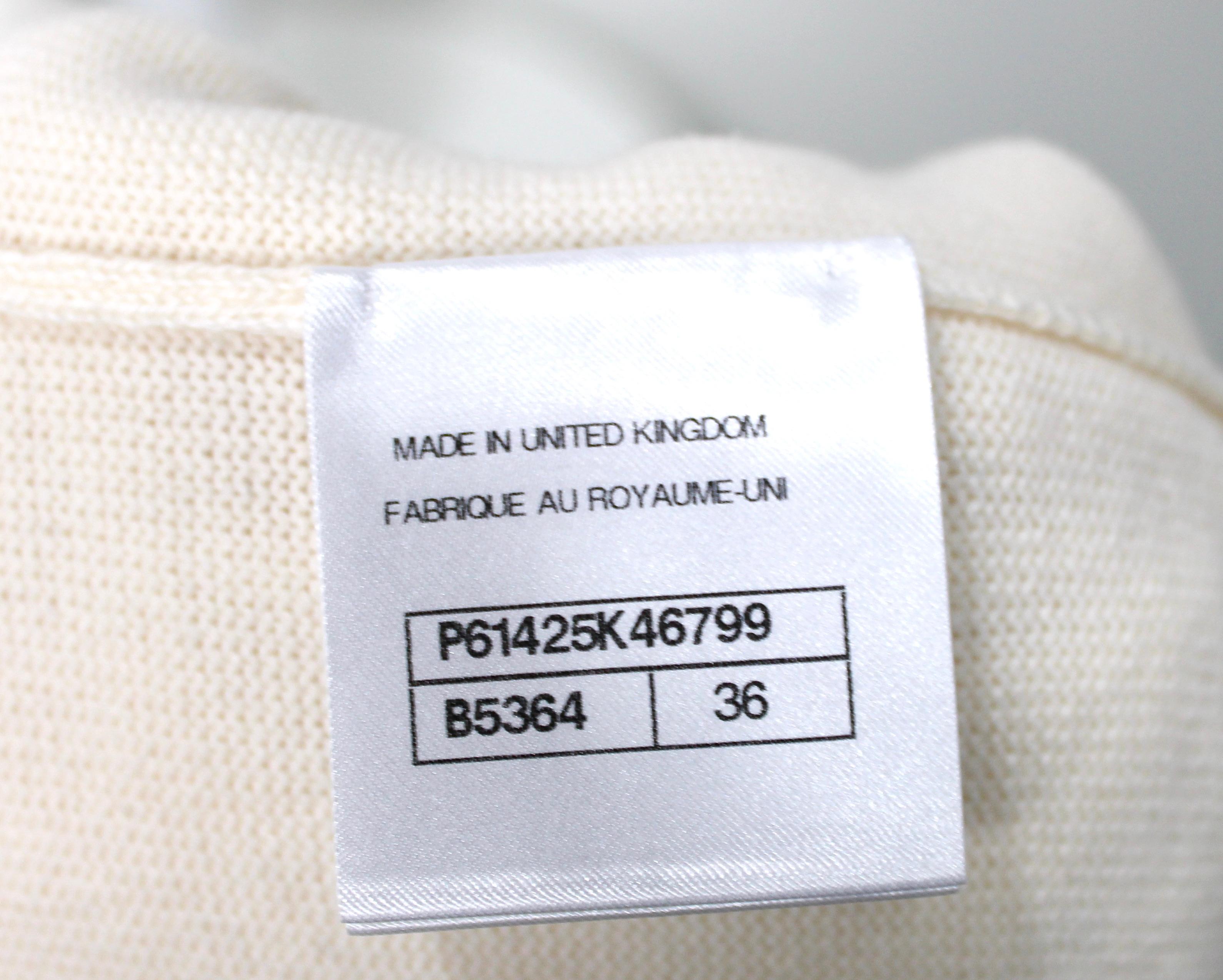 Chanel Cruise La Pausa Kaschmir Pullover mit V-Ausschnitt circa 2019 im Angebot 3