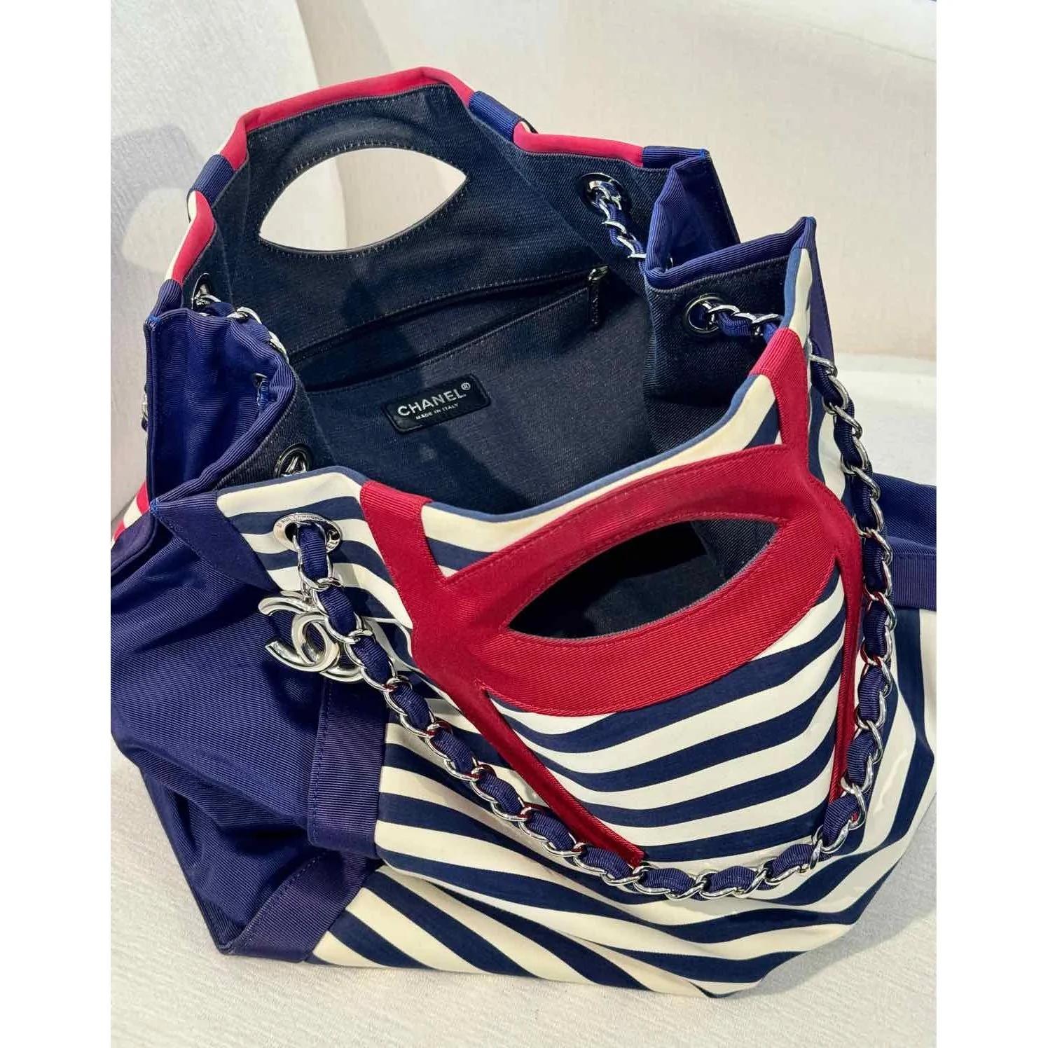 Black Chanel Cruise Line Navy White Stripes Red CC Tote Bag For Sale