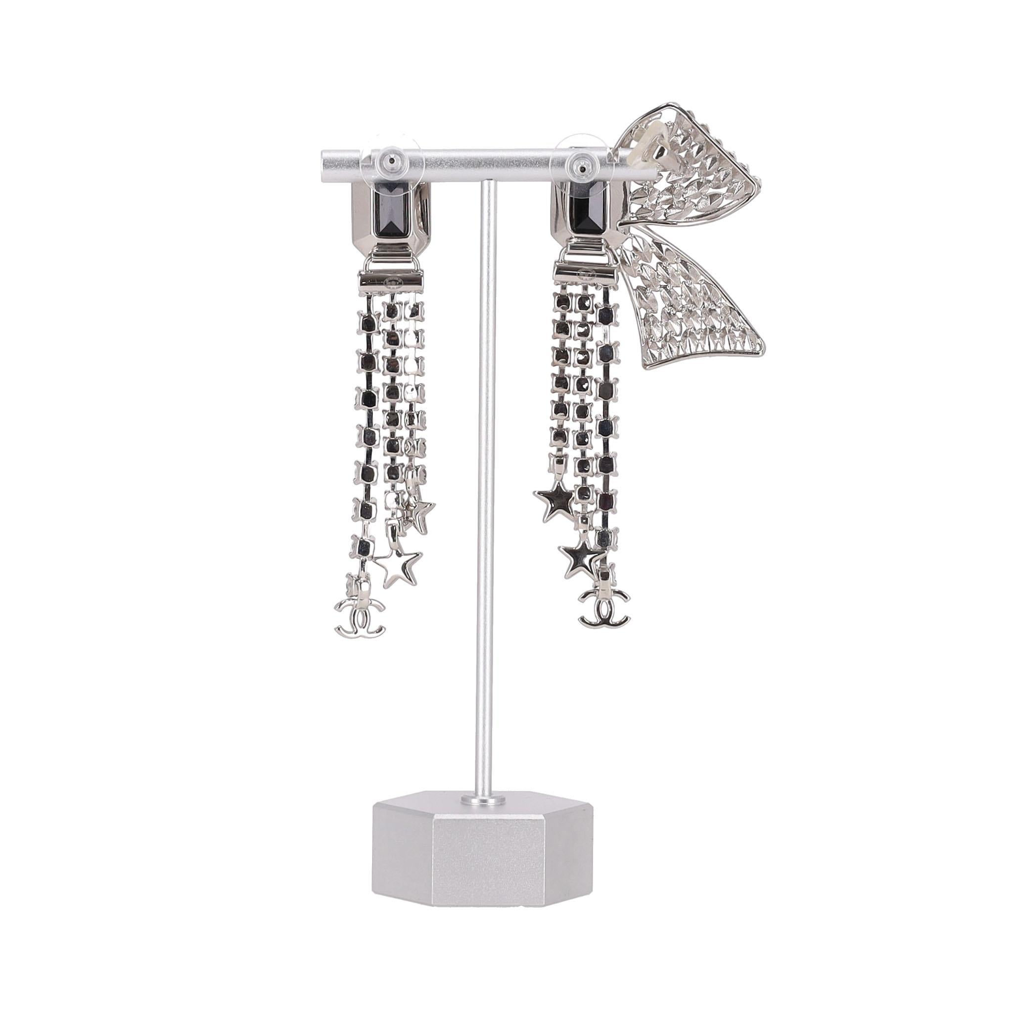 Women's or Men's Chanel Crystal Bow Embellished 'CC' Logo Drop Earrings For Sale