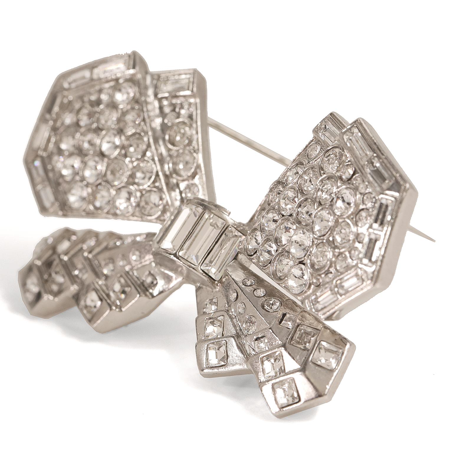 Chanel Crystal Butterfly Brooch - excellent condition
  Art Deco style, silver tone hardware.  Approximately 3” x 1.5”
