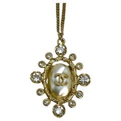 Chanel collana di cristallo CC Oro Perlato Gioielli di moda