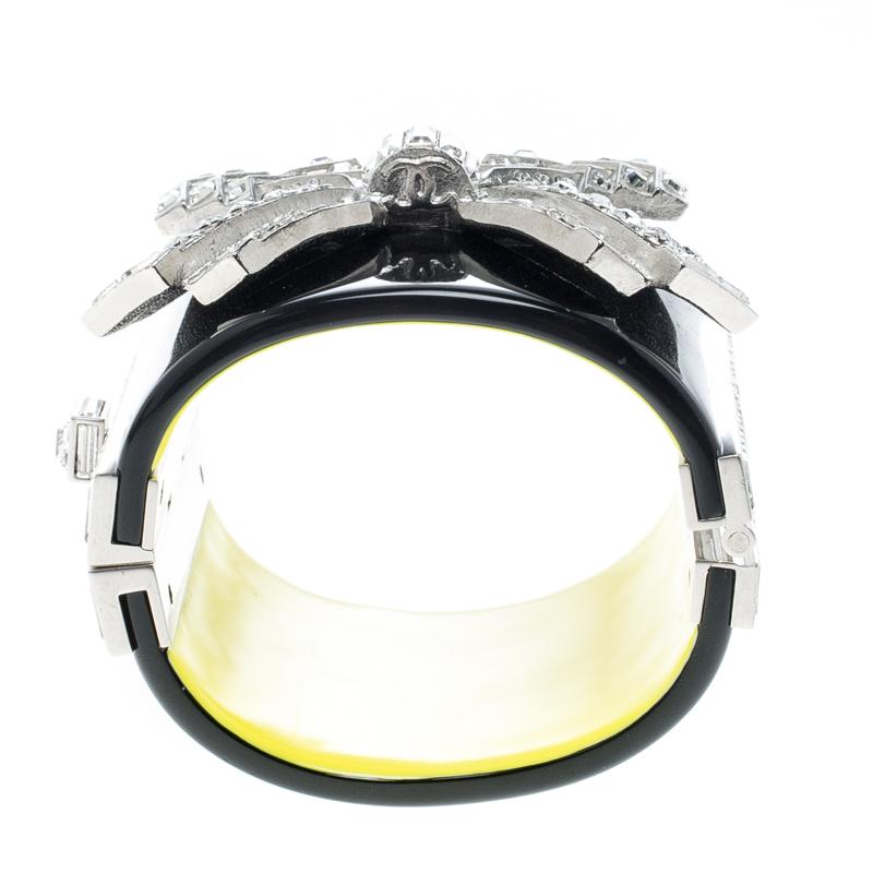 Chanel Crystal Embellished Black Resin Silver Tone Wide Cuff Bracelet In Good Condition In Dubai, Al Qouz 2