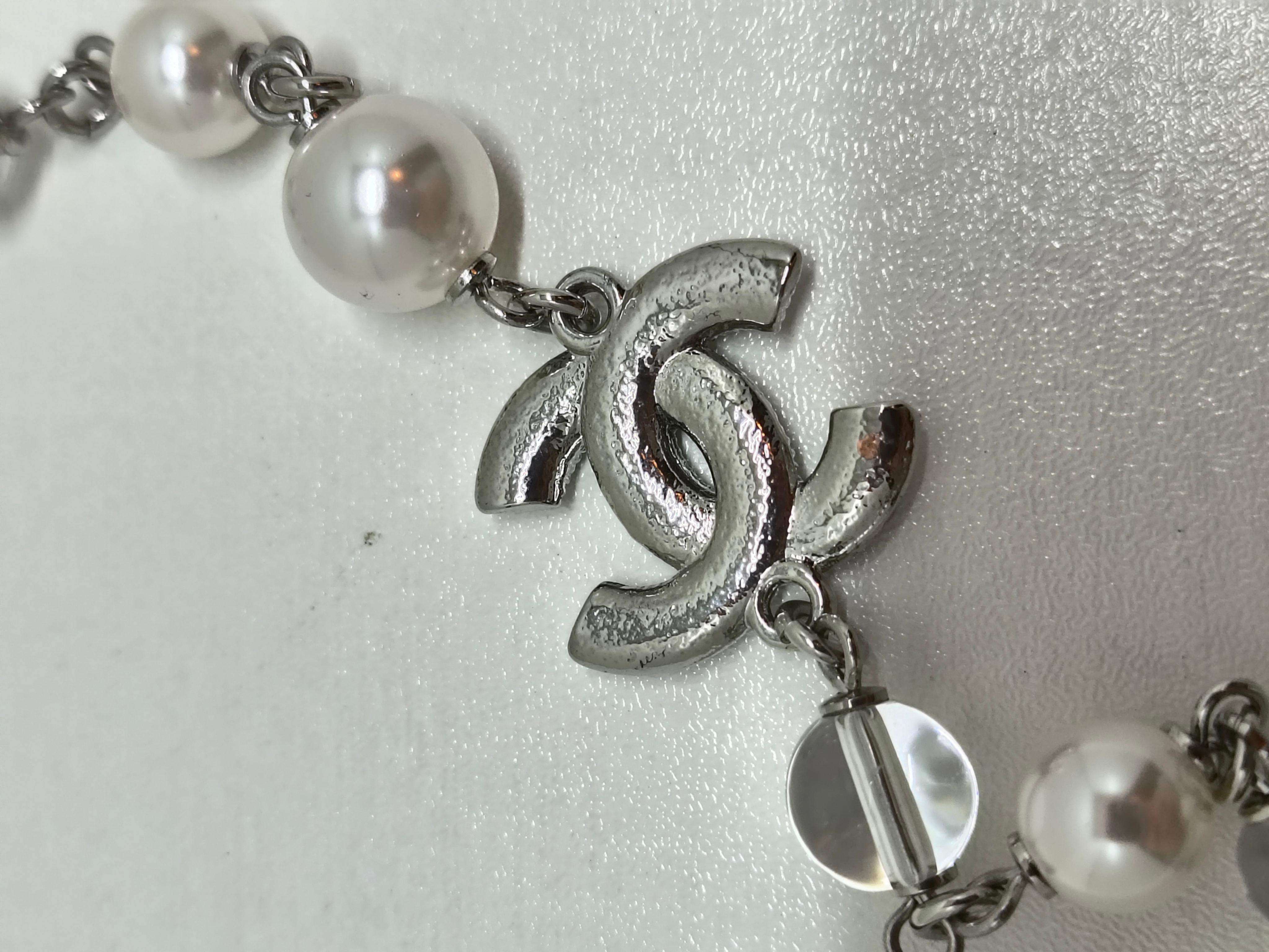 Chanel Crystal Pearl Rhinestone CC Logo Long Necklace For Sale 1