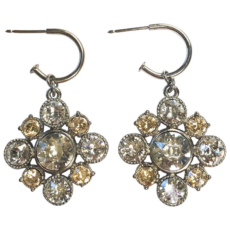 Chanel baroque deals earrings