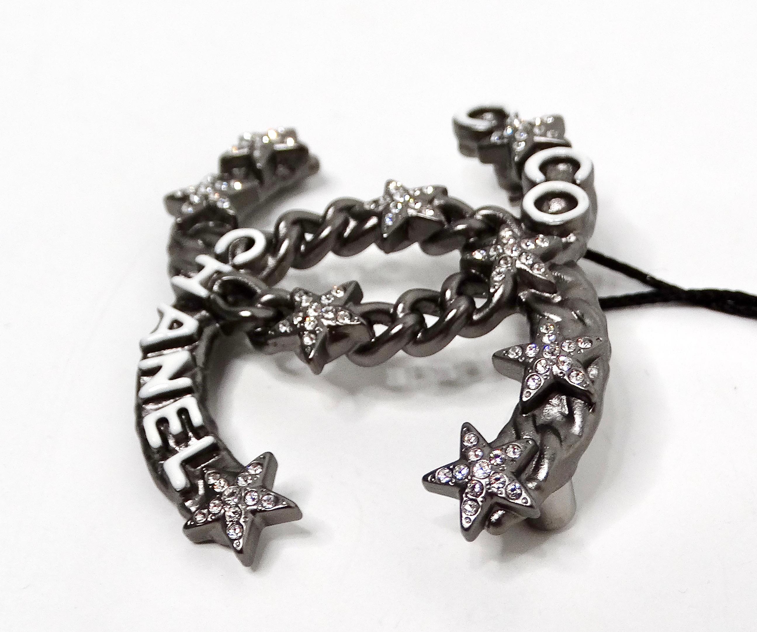 Chanel Crystal Star Interlocking Cc Ruthenium Bro… - image 3