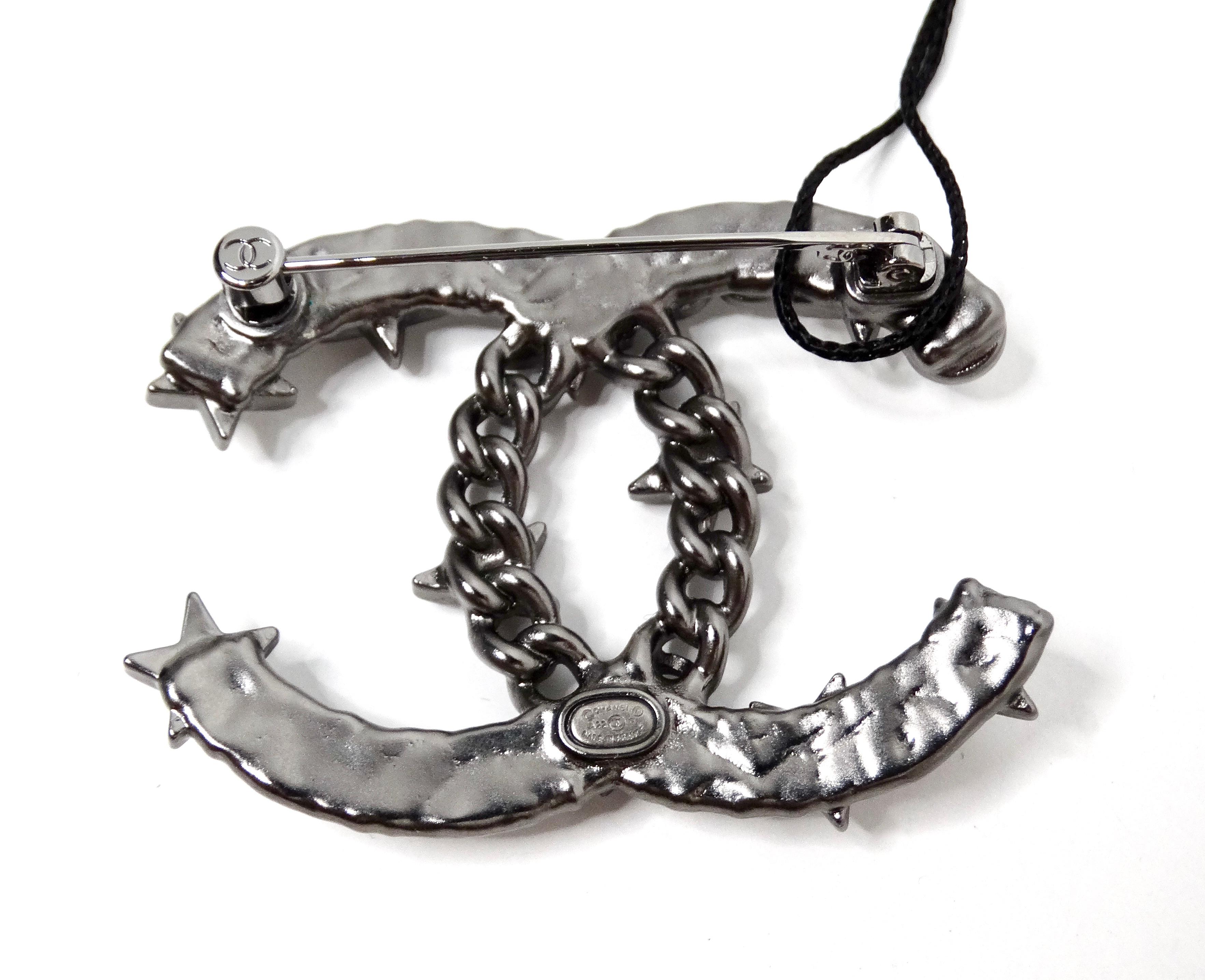 Chanel Crystal Star Interlocking Cc Ruthenium Bro… - image 4