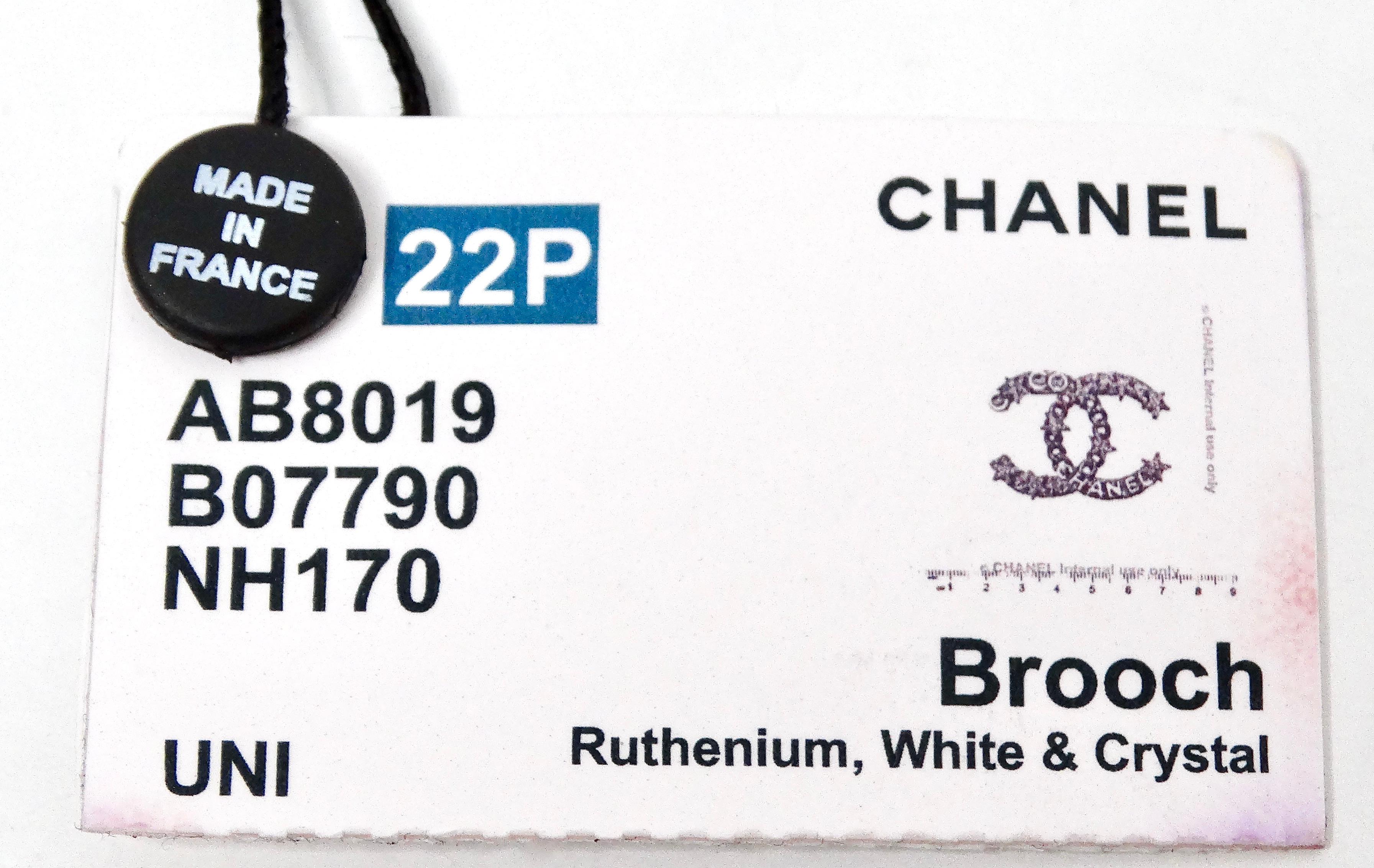 Chanel Crystal Star Interlocking Cc Ruthenium Bro… - image 6