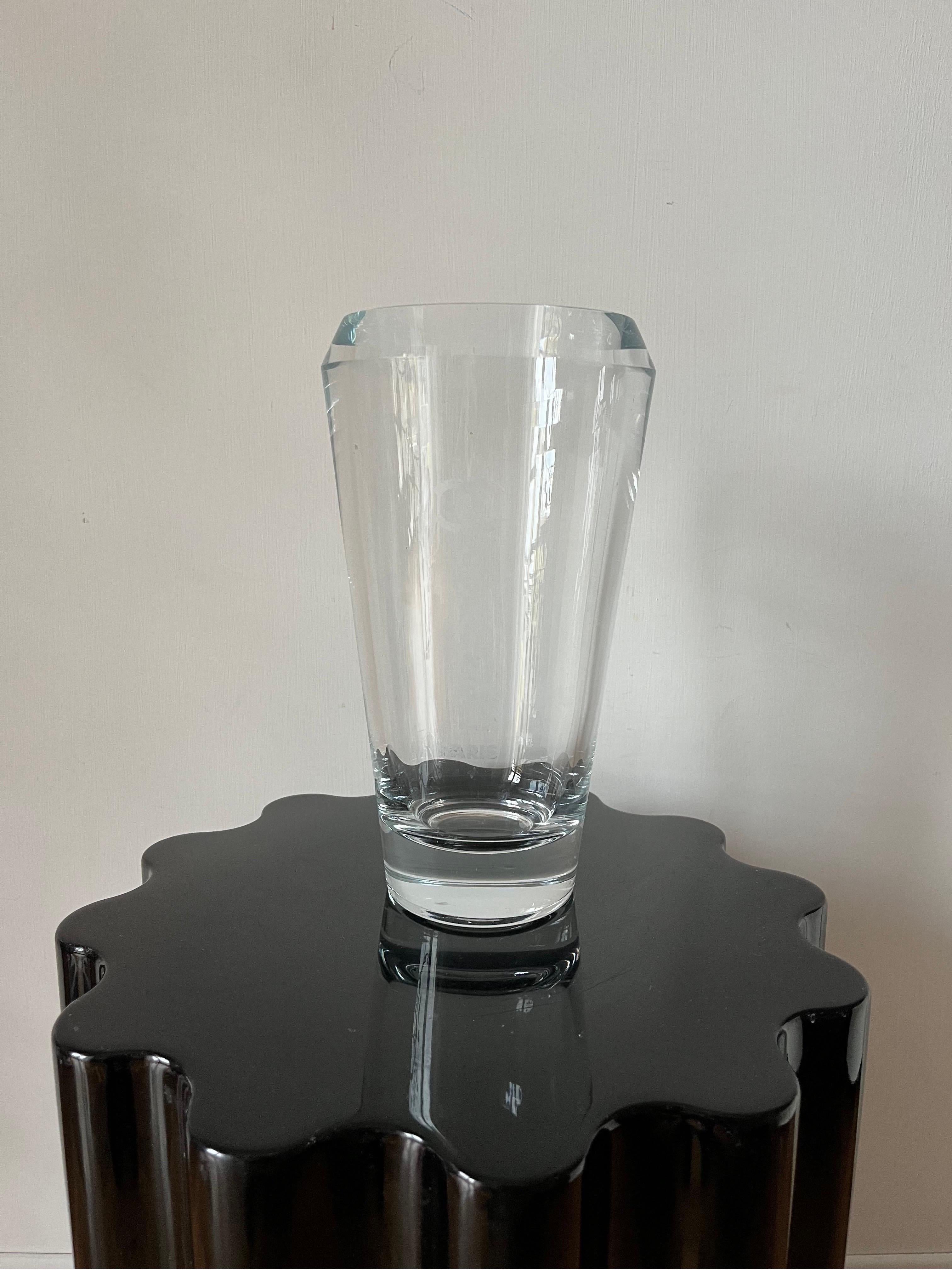 Vase vintage en cristal de Chanel, prix spécial en vente 2