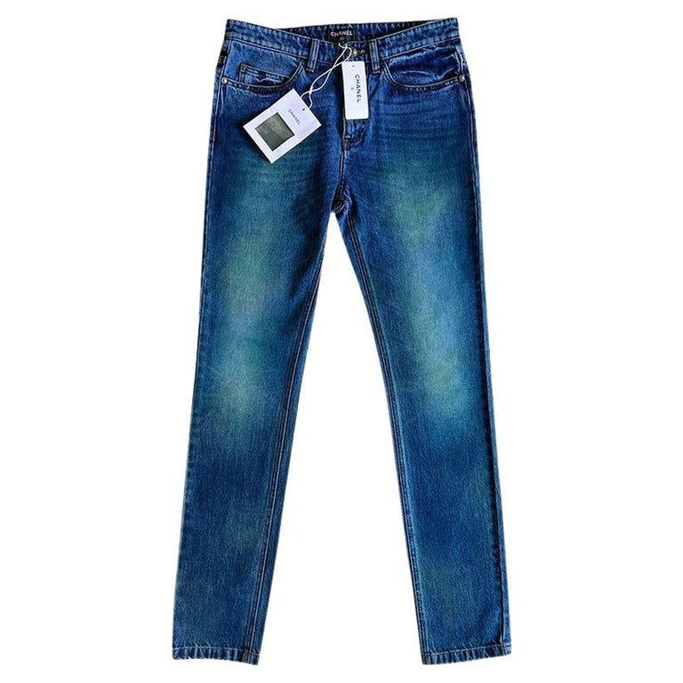 CHANEL Jeans Denim Light Blue Skinny Leg CC Silver High Rise Sz 36