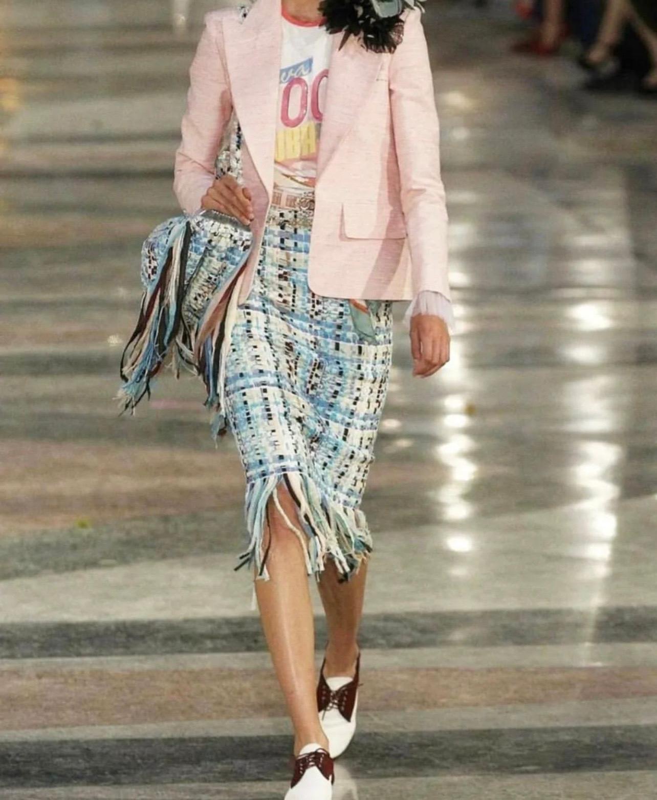 Women's Chanel Cuba Tweed Lessage Skirt