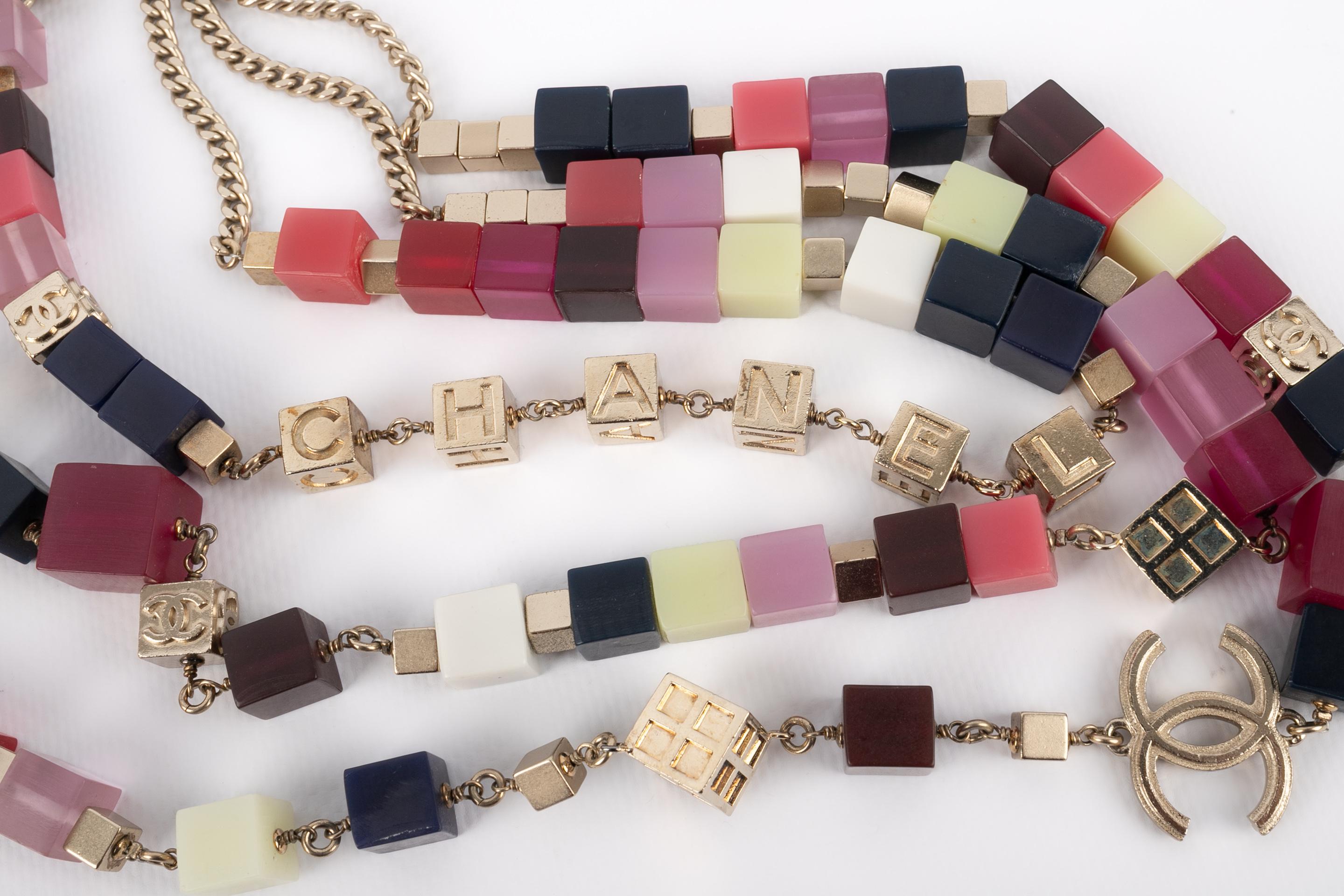 Women's Chanel cube necklace Spring 2004 For Sale