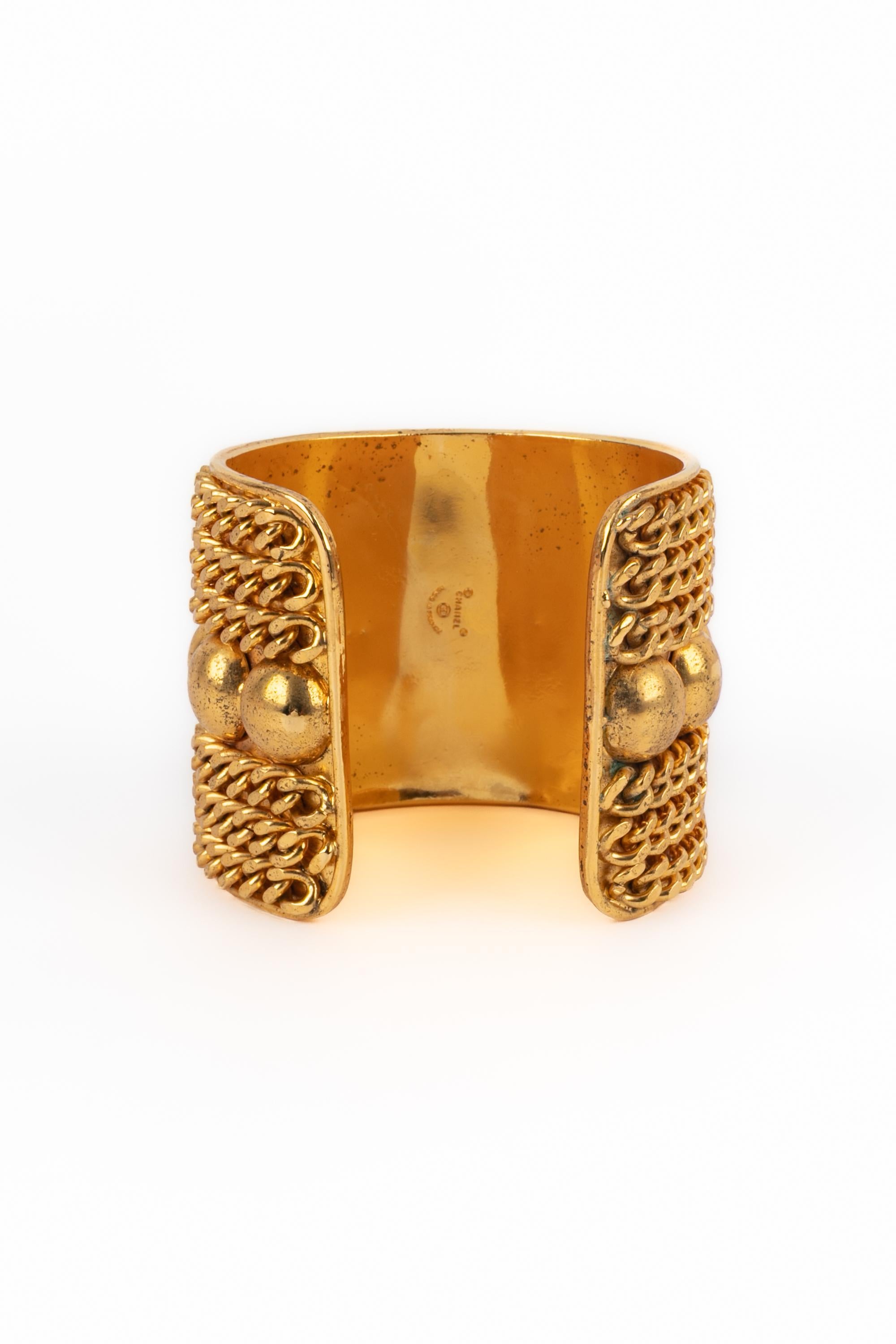 Brazalete puño Chanel años 1980 en venta 1