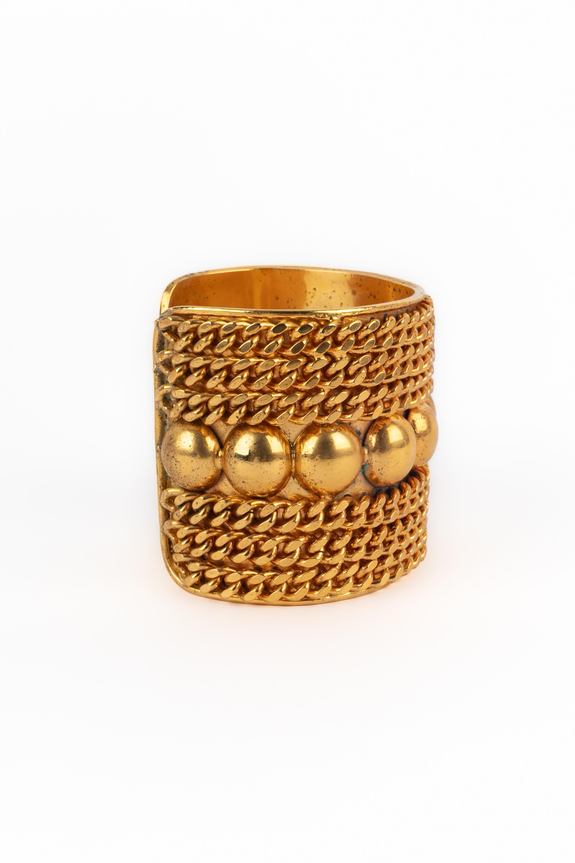 Brazalete puño Chanel años 1980 en venta 2