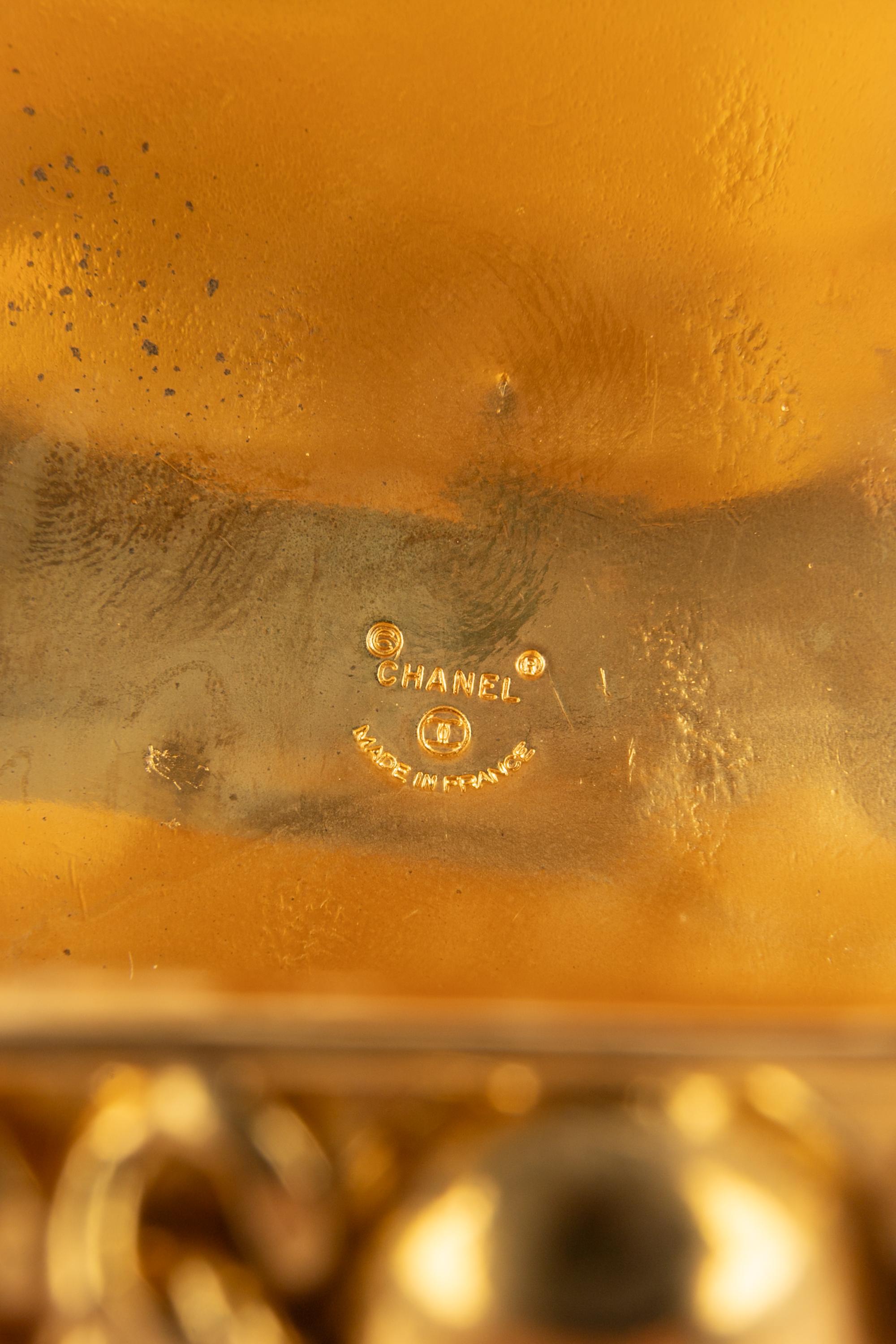 Brazalete puño Chanel años 1980 en venta 4