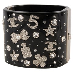 Chanel cuff bracelet 2022