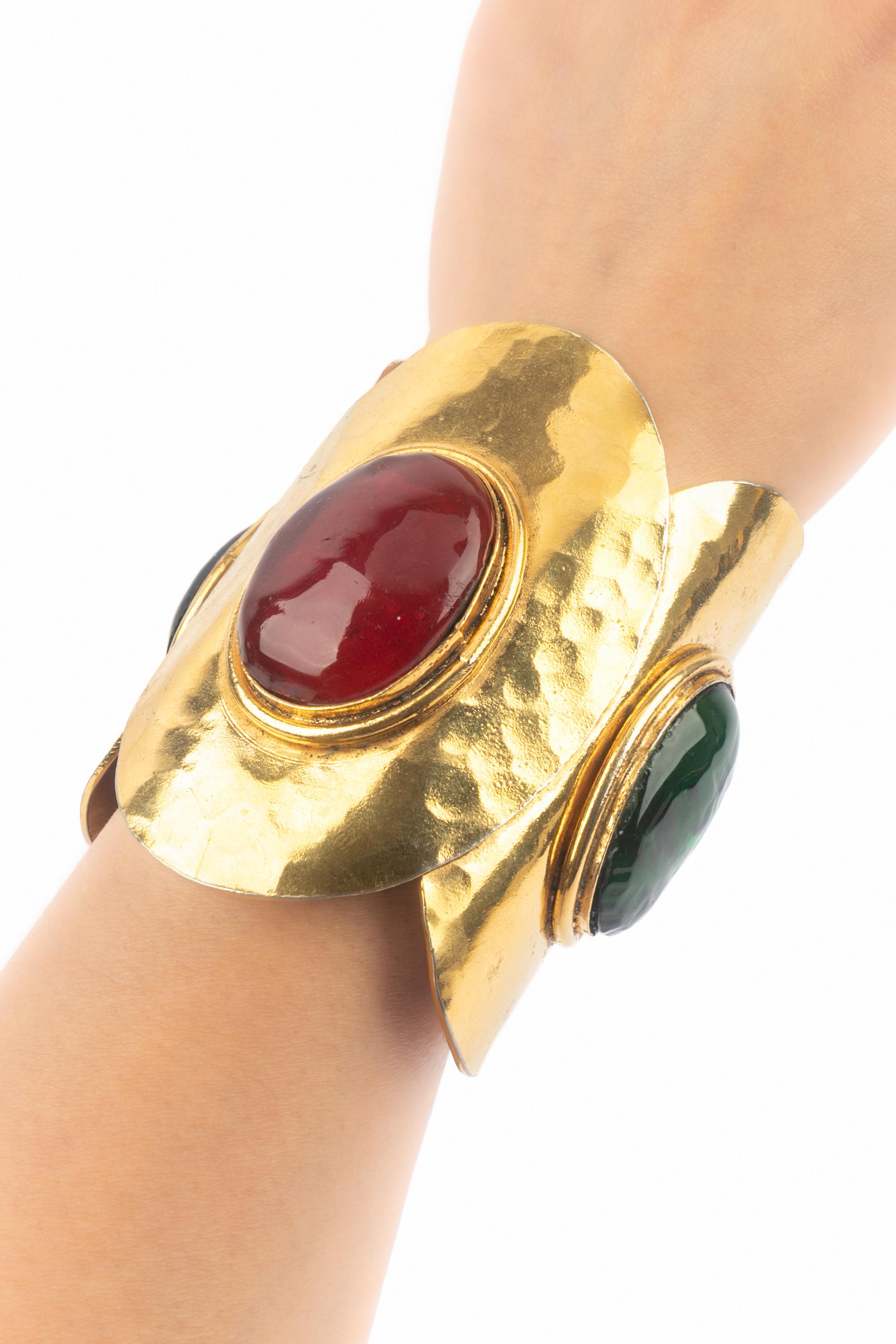 Chanel Manschettenarmband im Angebot 7