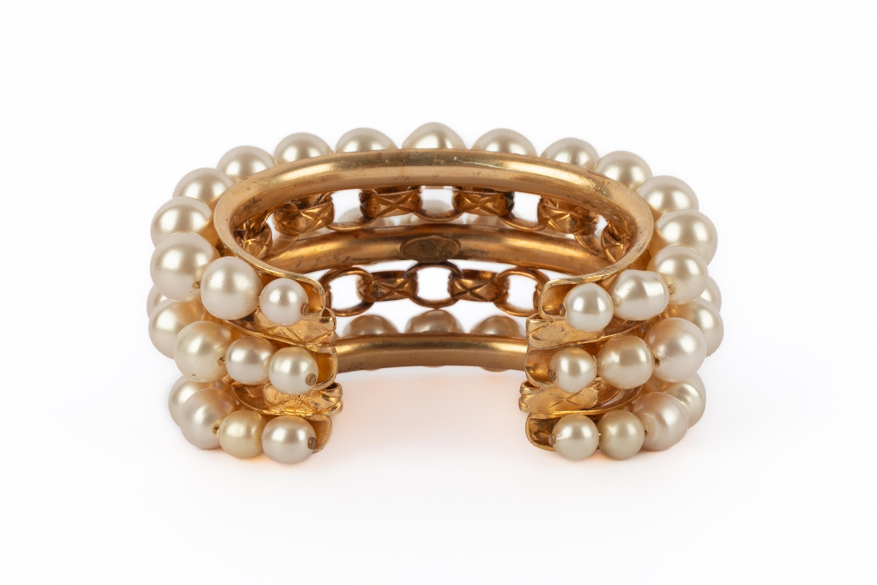 Women's Chanel cuff bracelet For Sale