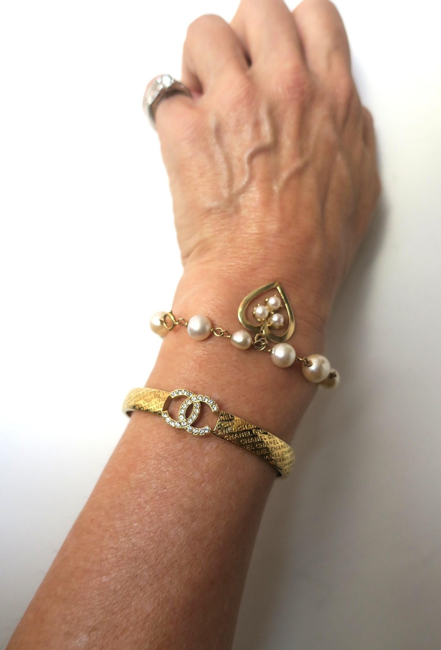 Bracelet Chanel en vente 2