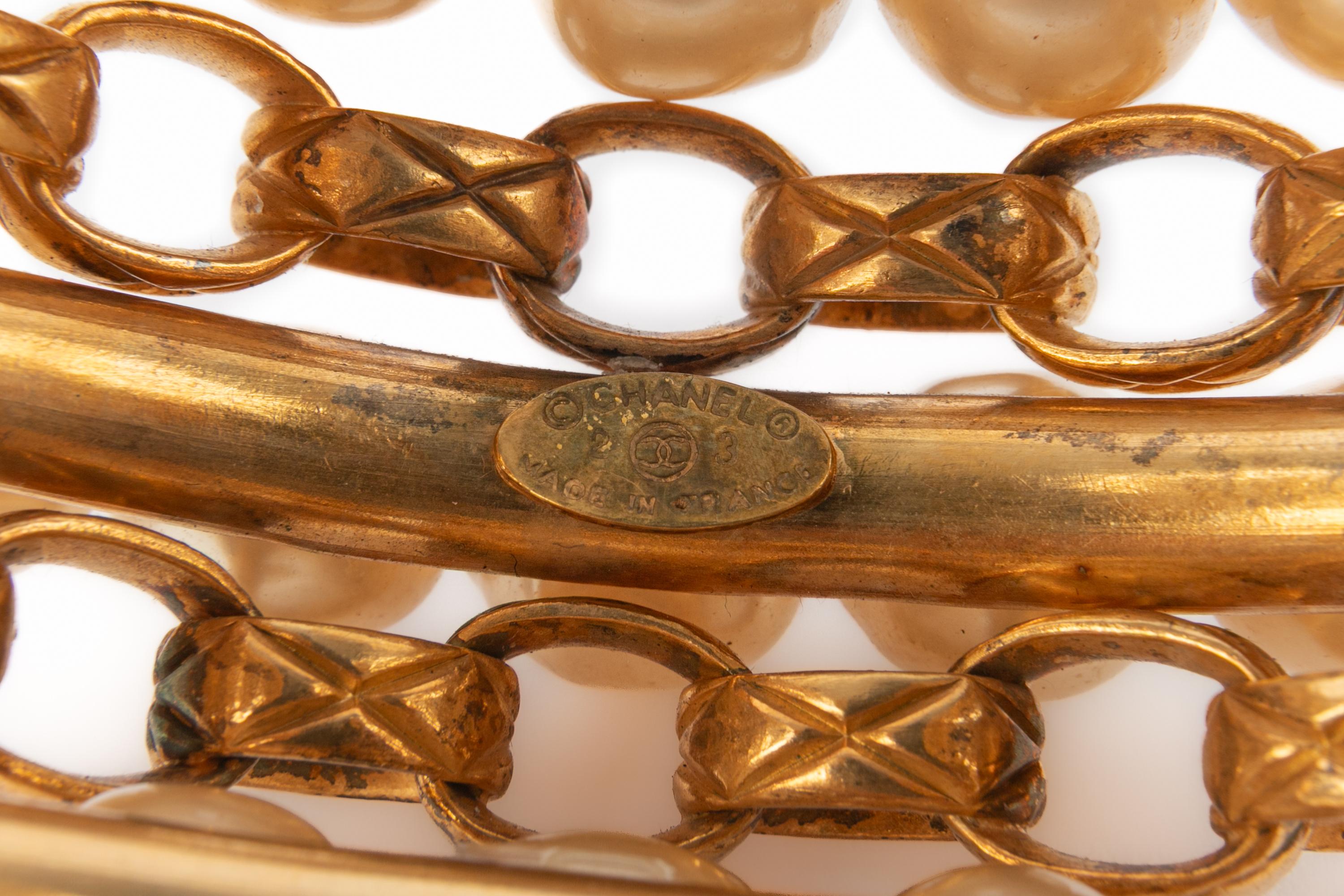 Chanel cuff bracelet For Sale 4
