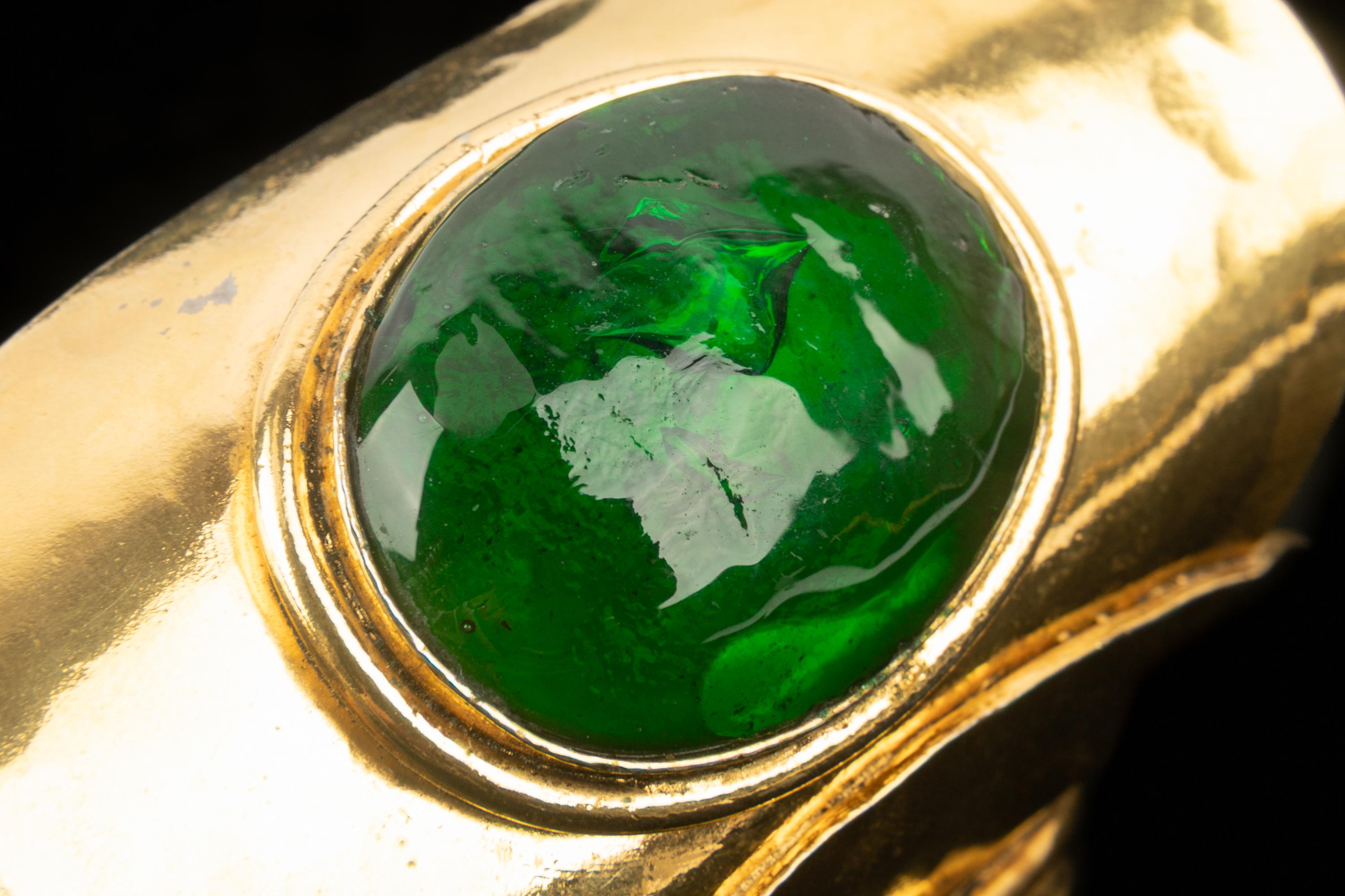 Chanel Manschettenarmband im Angebot 4