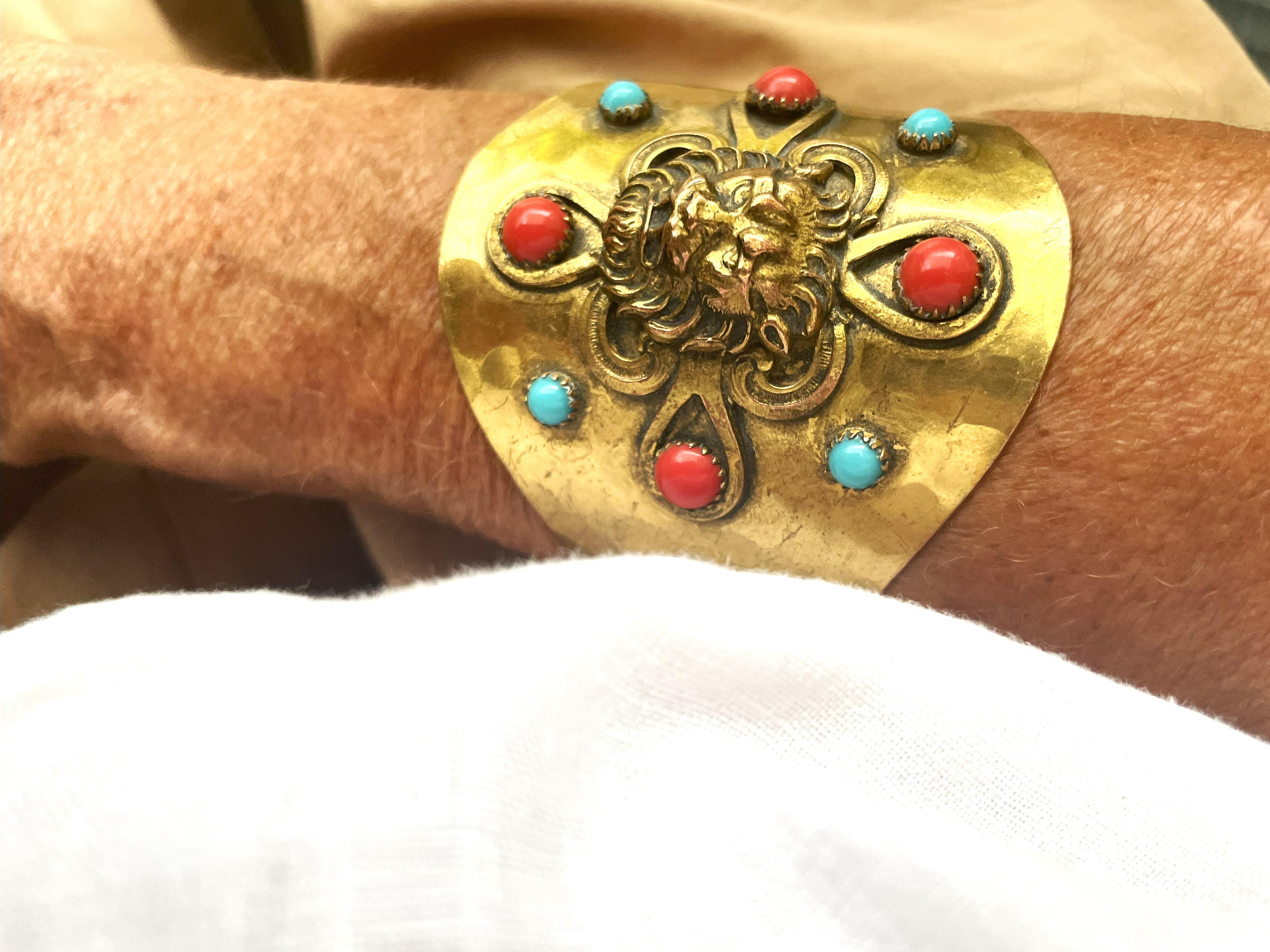 CHANEL cuff/bracelet hammered gold plated metal iconic lions , early 1965's 7