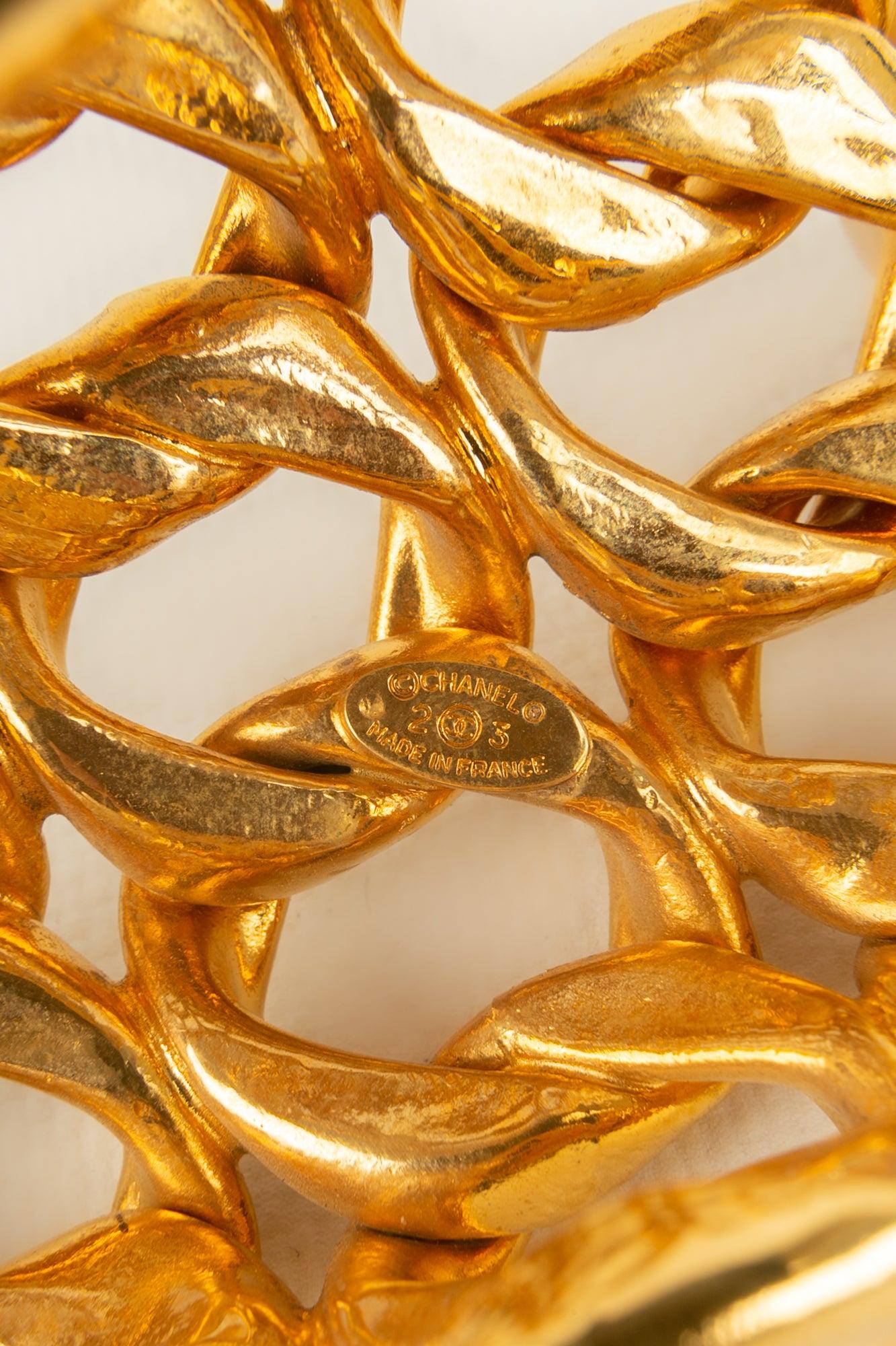 Chanel Manschettenarmband aus goldenem Metall, Kostümperlen und perlenbesetzten Tropfen im Angebot 1
