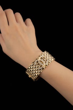 Chanel cuff bracelet Resort 2023