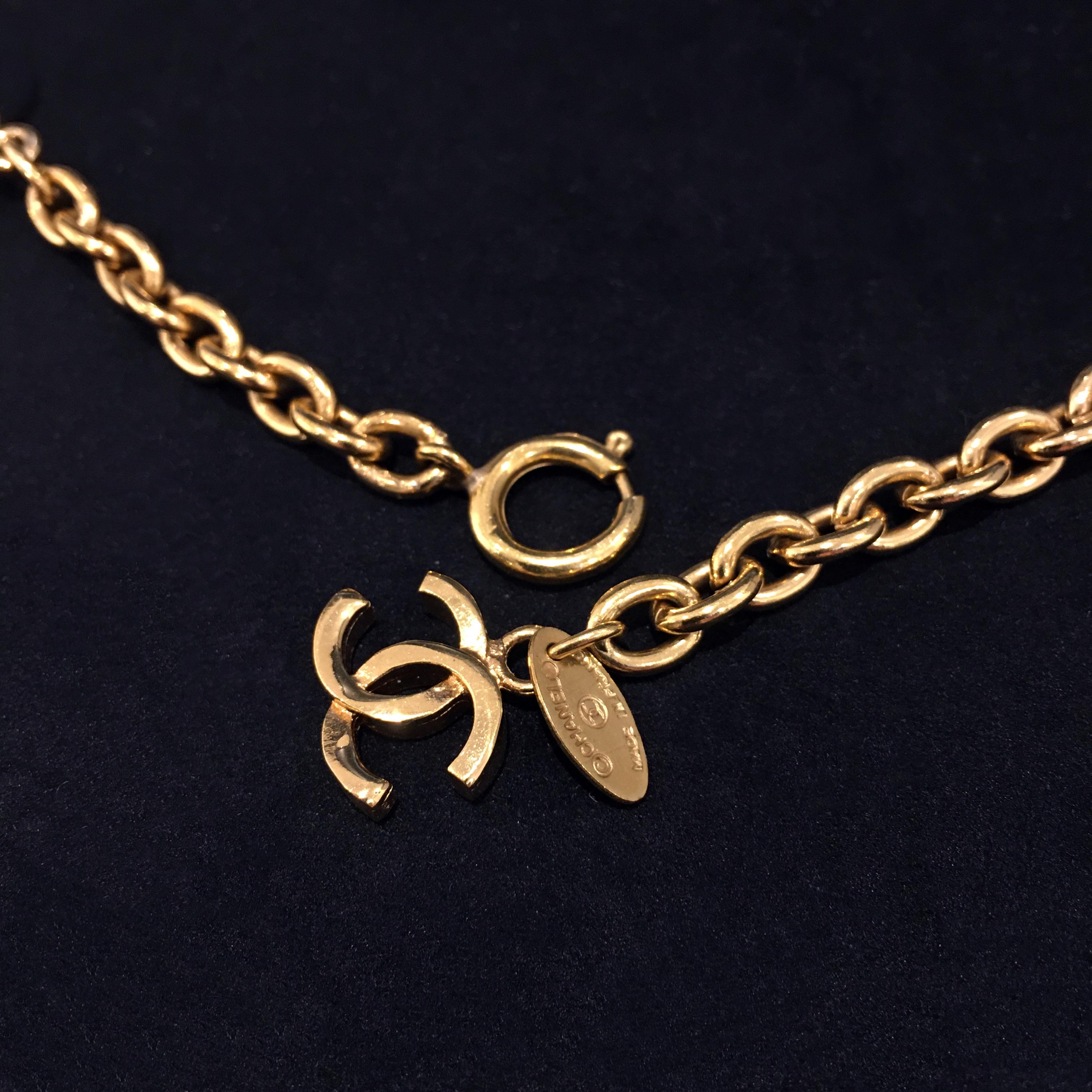 Chanel Custom Gold Plated Flower Pendants Chain Short Necklace from 1980's For Sale 1