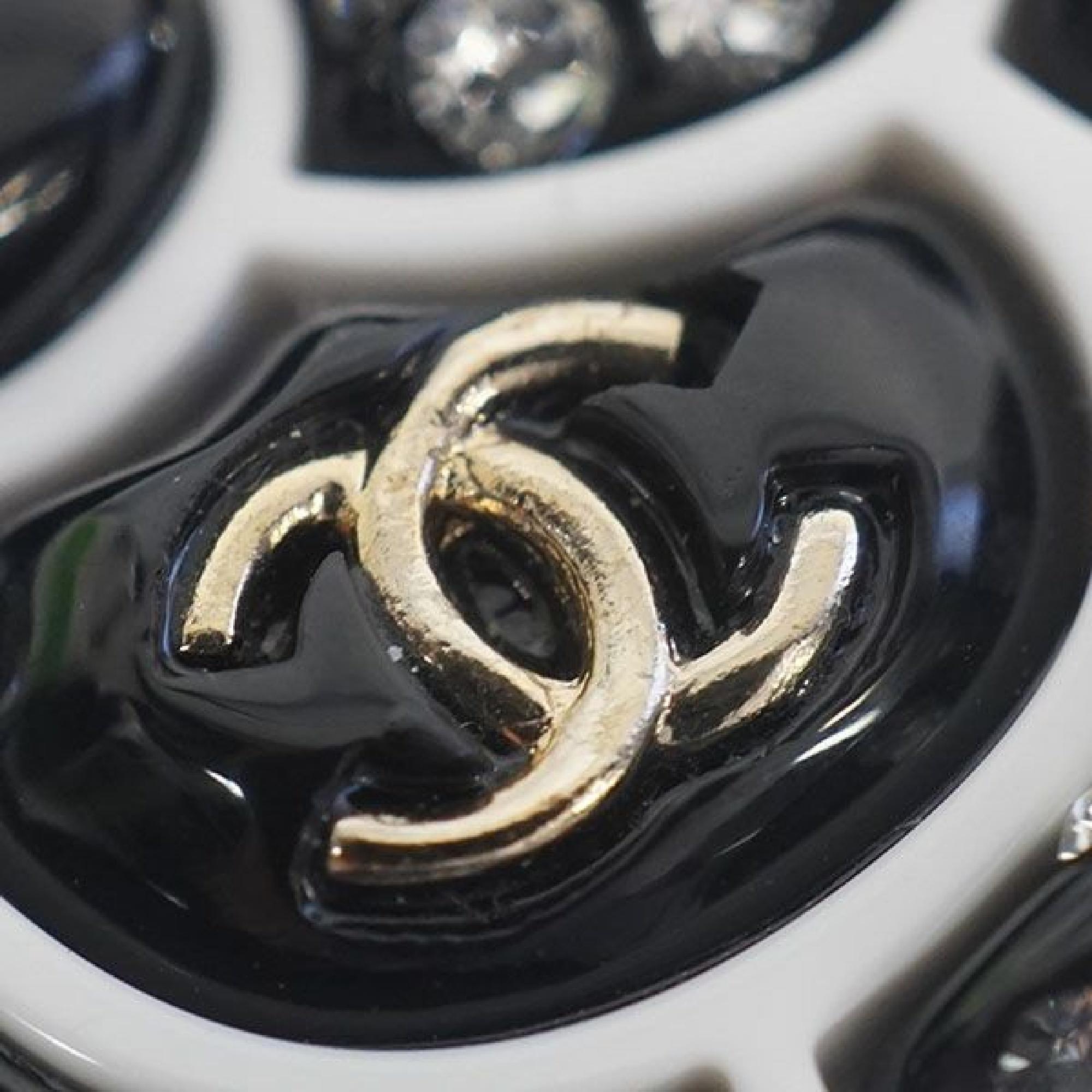 CHANEL D19 camelia brooch resin brooch white x black 1