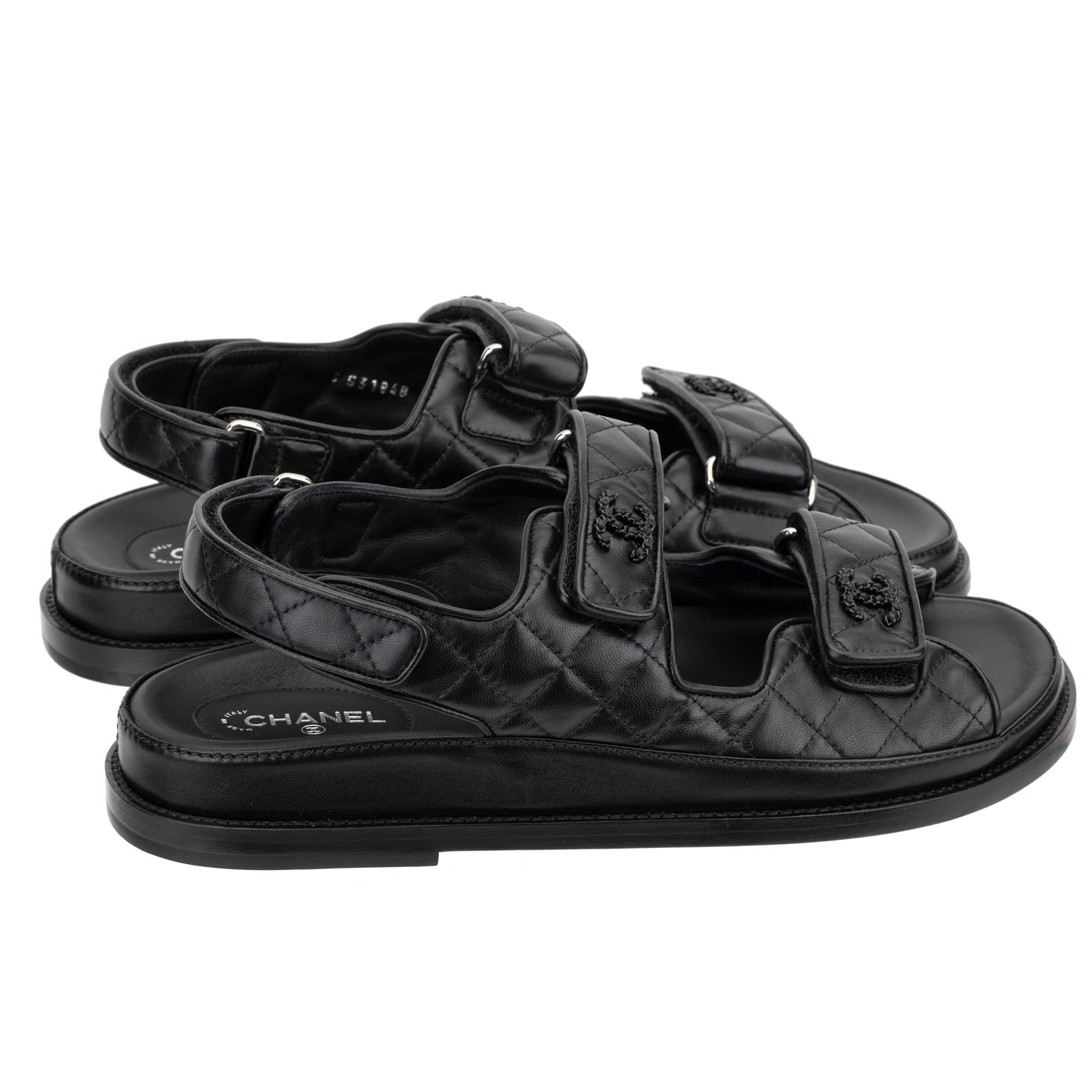 Chanel Dad Sandals Black Quilted Lambskin 41 FR In New Condition In DOUBLE BAY, NSW