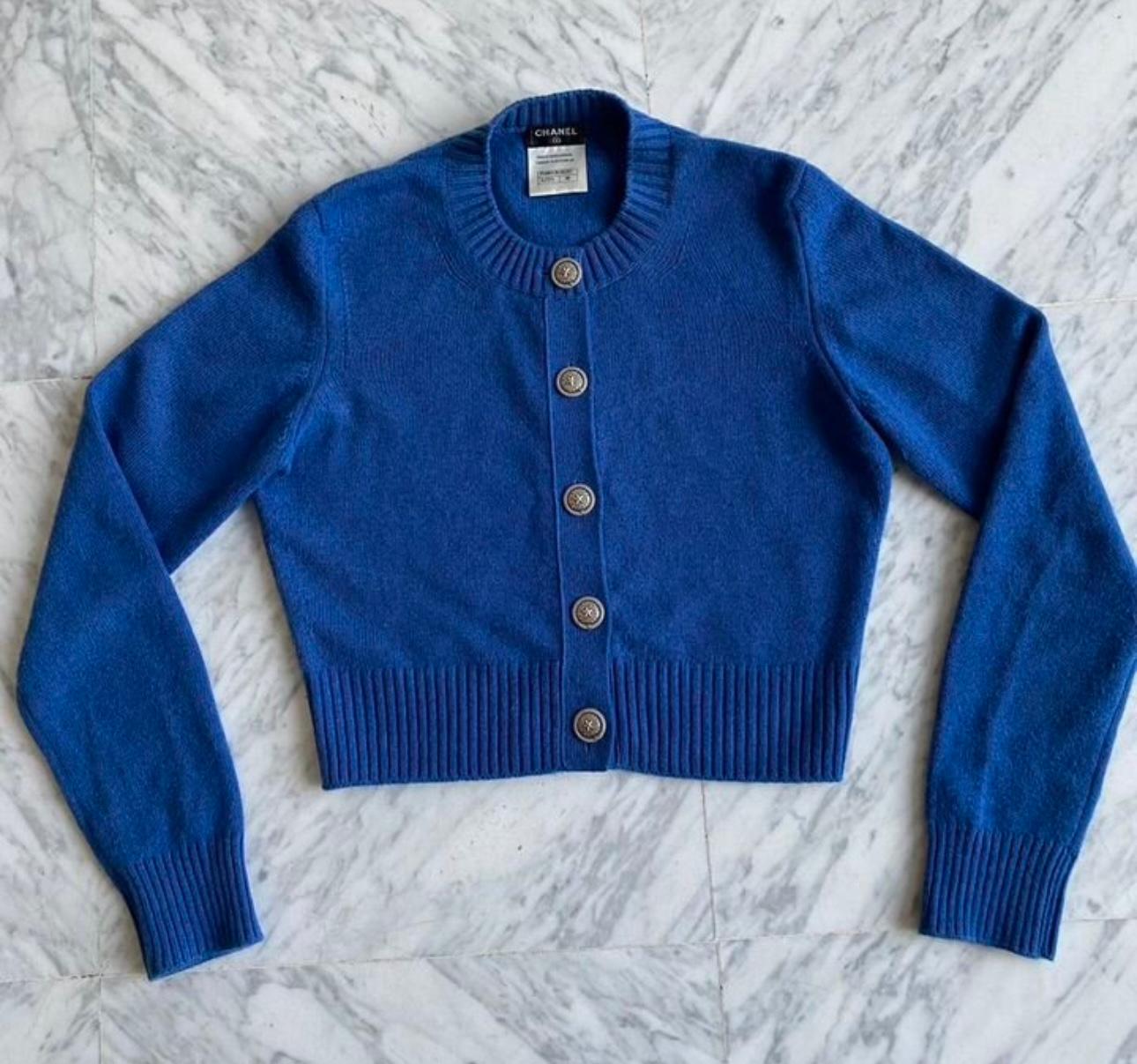 Violet Chanel Dallas CC Star Broches Cardigan 38 FR