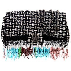 Borsa Chanel Dallas Metiers D'art 2014 con frange di perline e raro tweed classico con patta