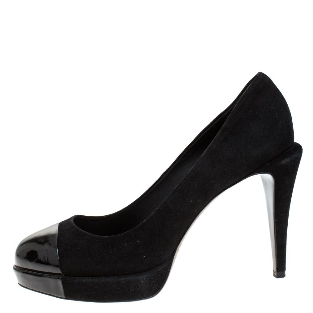 Flaunt a simplistic yet elegant look with this pair of suede and patent leather pumps. Designed to excellence, these pumps are from the leading luxury house of Chanel. Wear this fabulously designed pair of black pumps to make an effortless fashion
