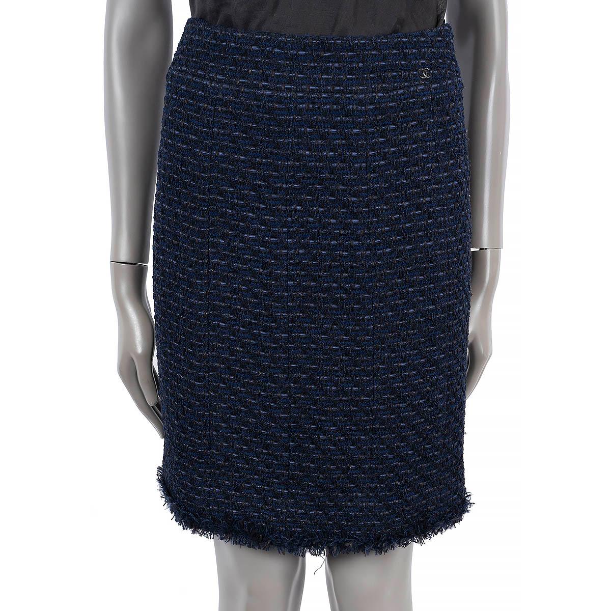 Black CHANEL dark blue & black 2006 06C LUREX TWEED Skirt 38 S For Sale
