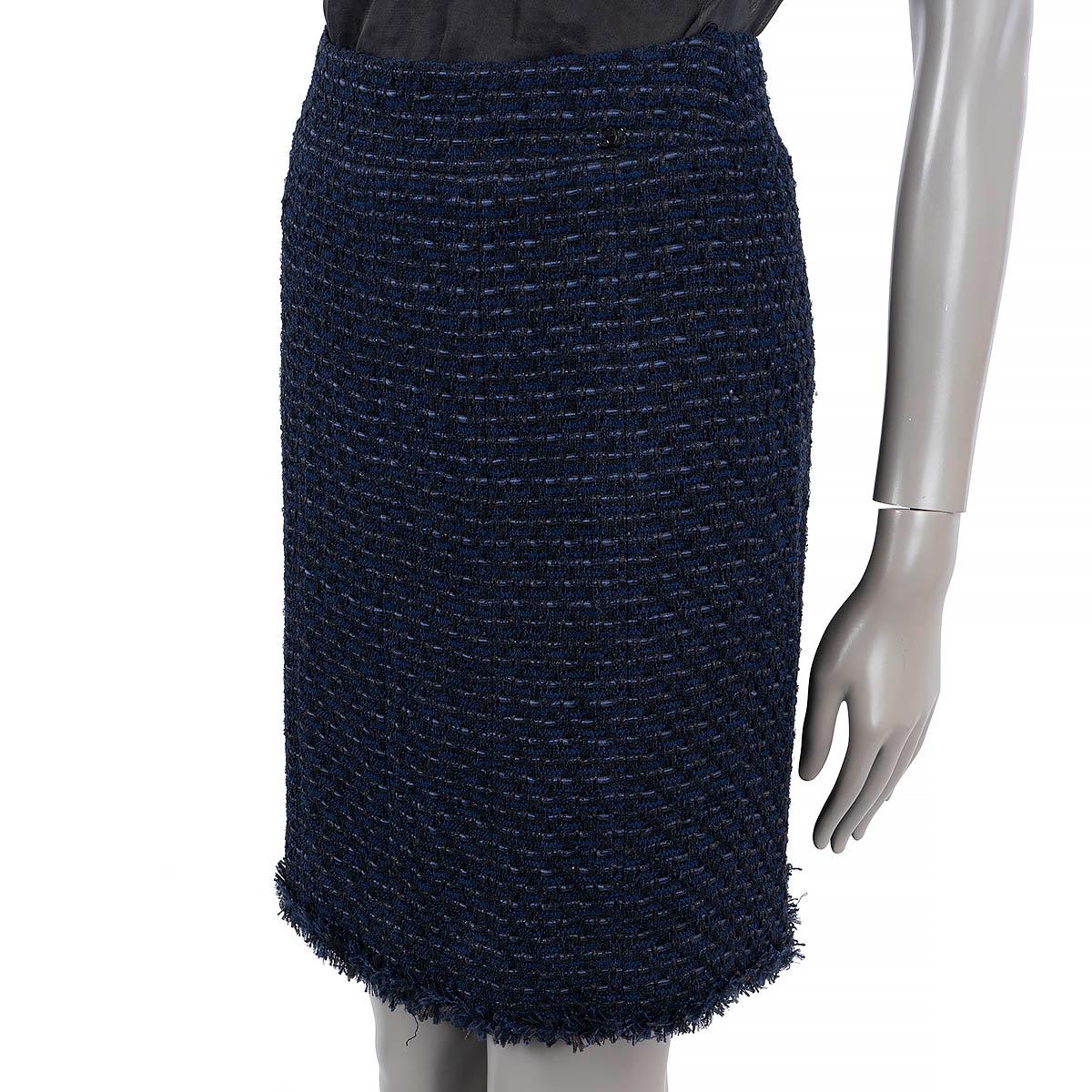 Women's CHANEL dark blue & black 2006 06C LUREX TWEED Skirt 38 S For Sale