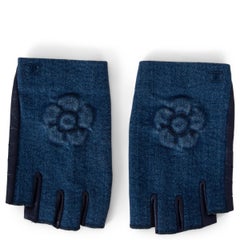 CHANEL Gants FINGERLESS CAMELLIA en jean et cuir bleu foncé 7,5