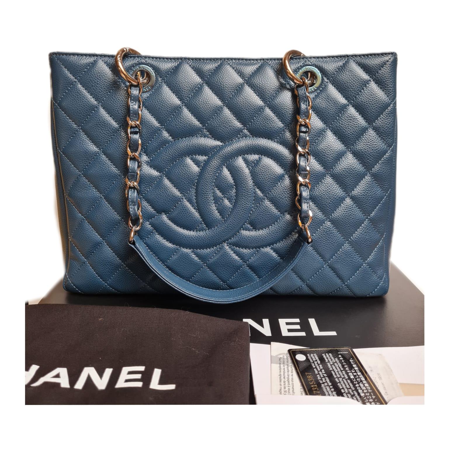 Chanel Dark Blue Caviar Quilted GST SHW Bag 10