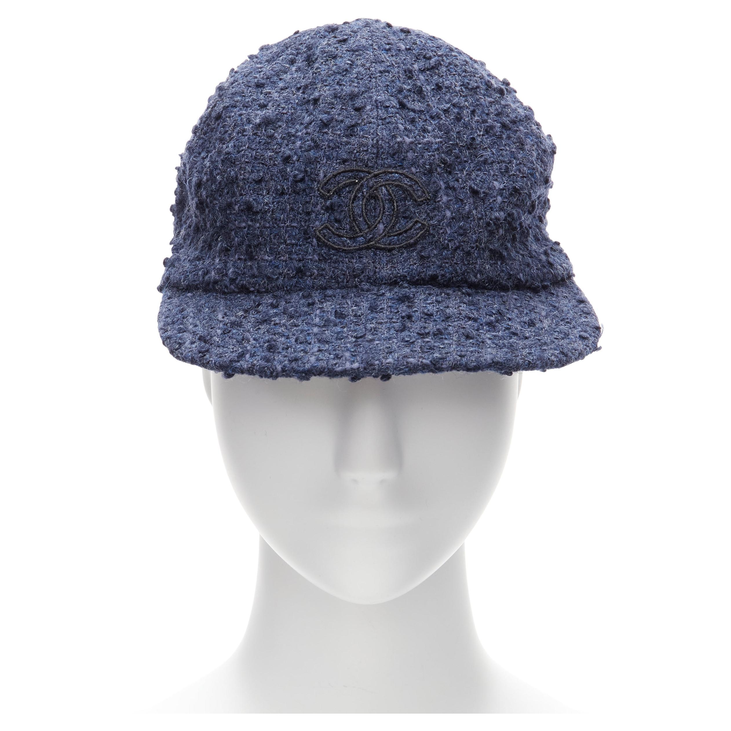 CHANEL dark blue CC interlock logo badge tweed cap hat M