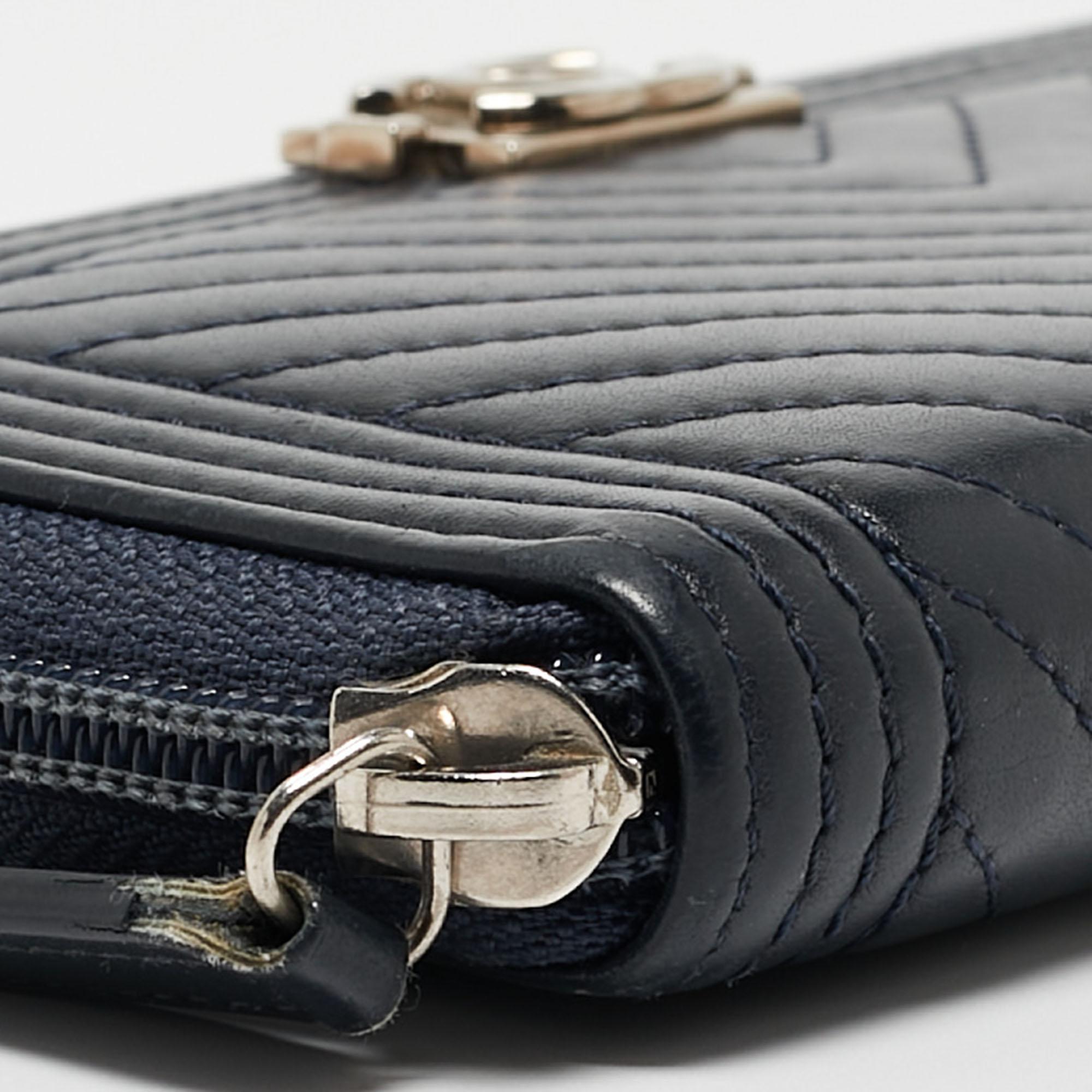 Chanel Dark Blue Chevron Leather Boy Zip Around Wallet For Sale 5