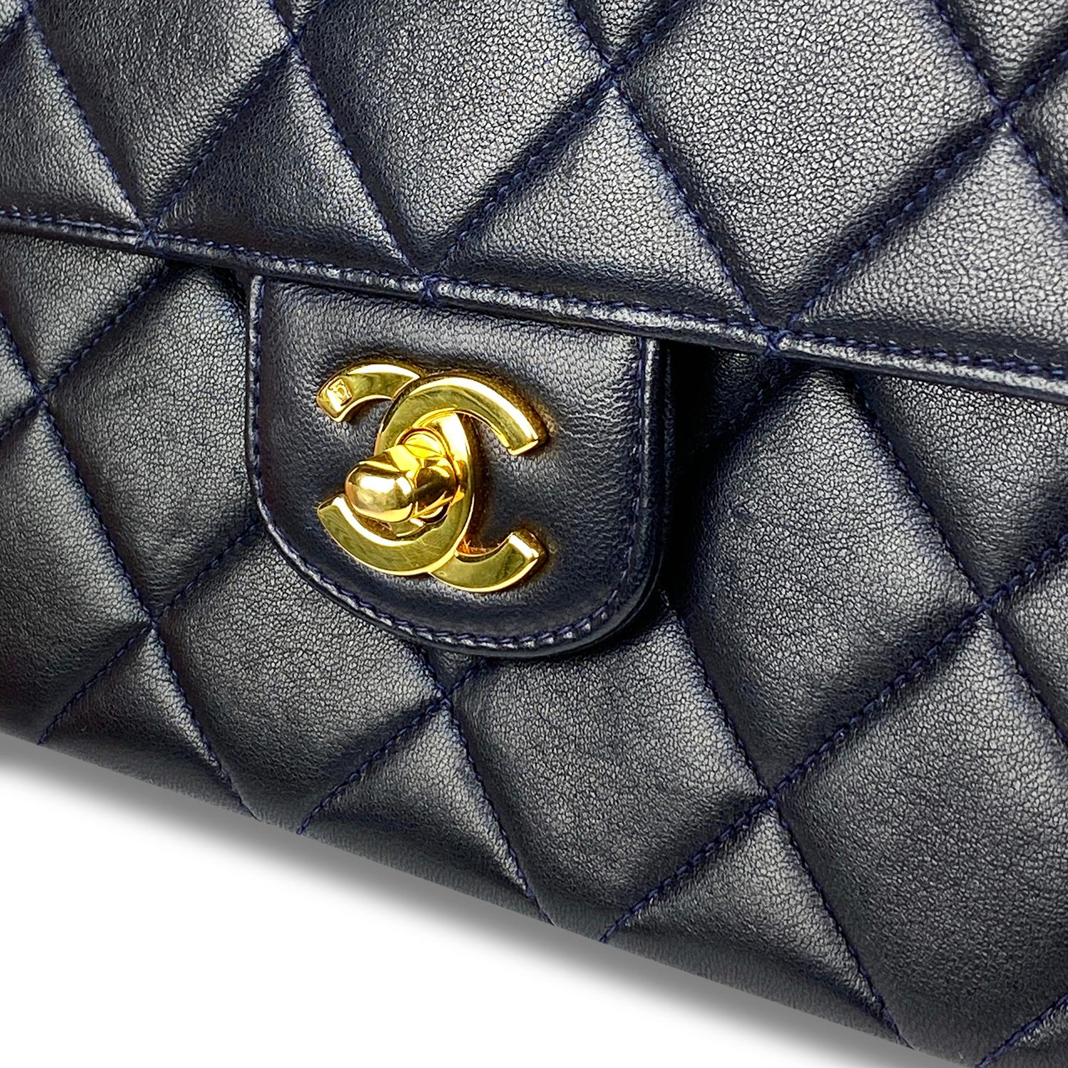 Chanel Dark Blue Classic Medium Single Flap Crossbody Bag For Sale 3
