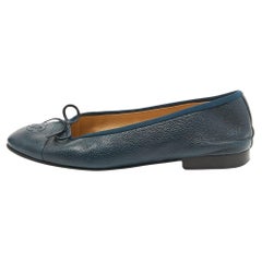 Used Chanel Dark Blue Leather CC Ballet Flats Size 38