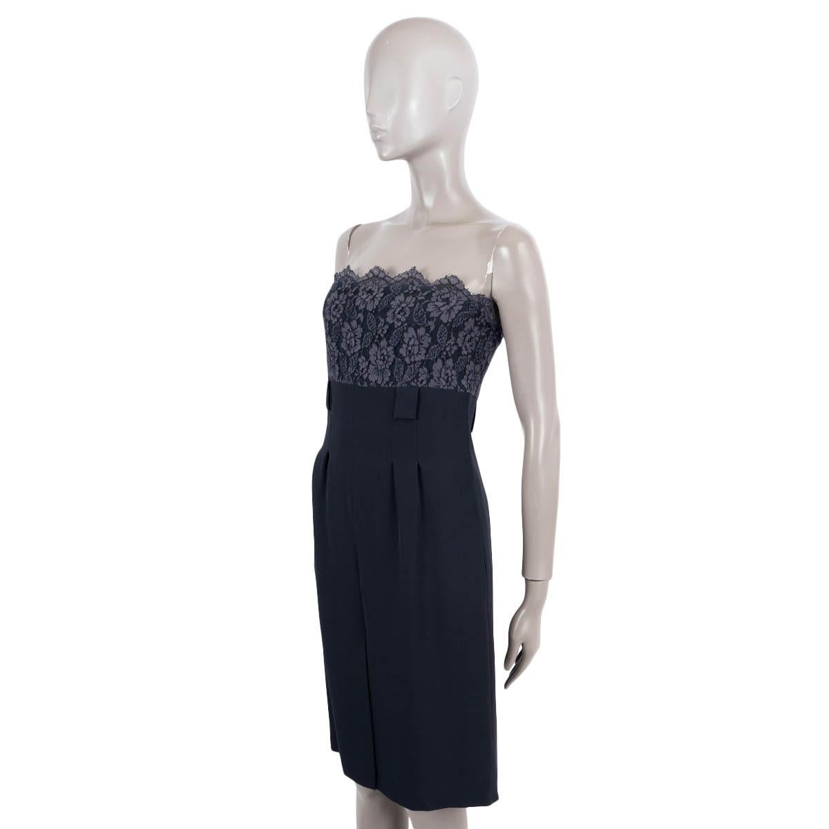 CHANEL dark blue wool 2007 07A CREPE & LACE BUSTIER Cocktail Dress 38 S For Sale 1