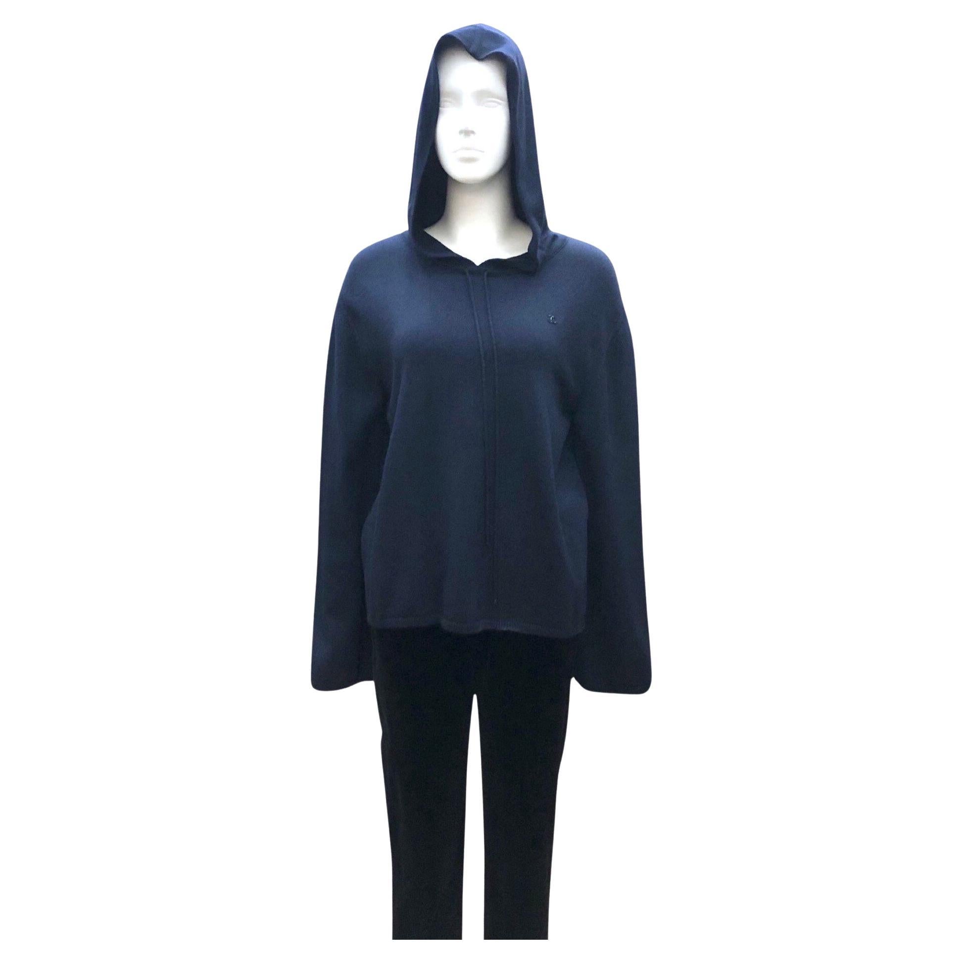 Chanel dark blue wool and cashmere hoodie sweater For Sale
