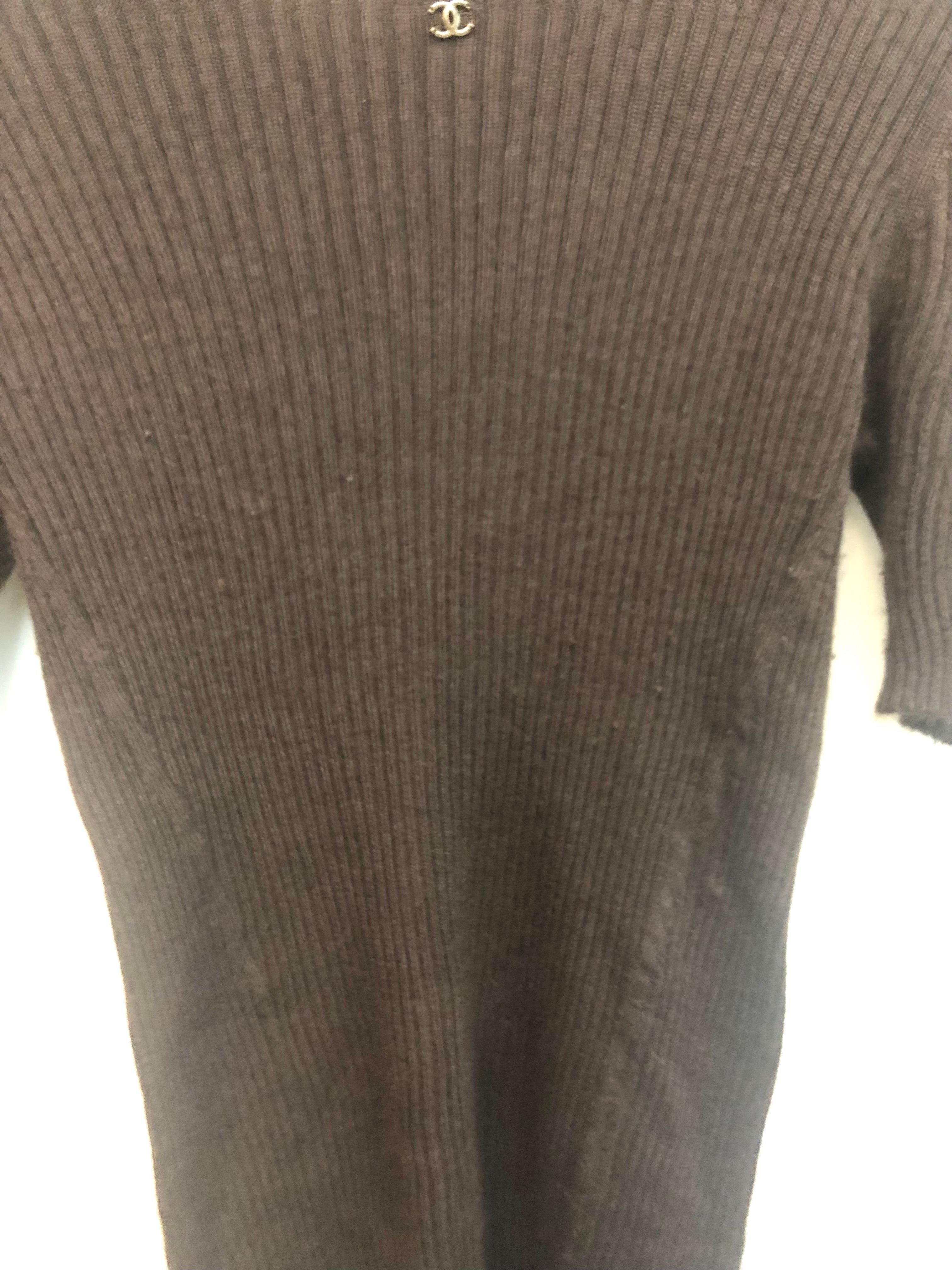Chanel Dark Brown Cashmere and Silk Short Sleeves Top  In Good Condition For Sale In Sheung Wan, HK