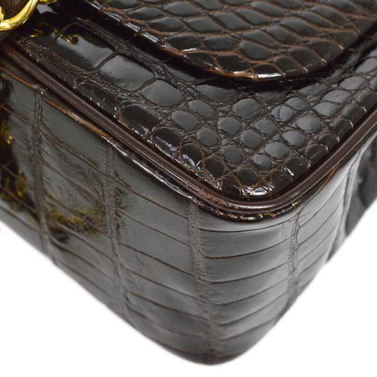 Crocodile handbag Chanel Brown in Crocodile - 6445732