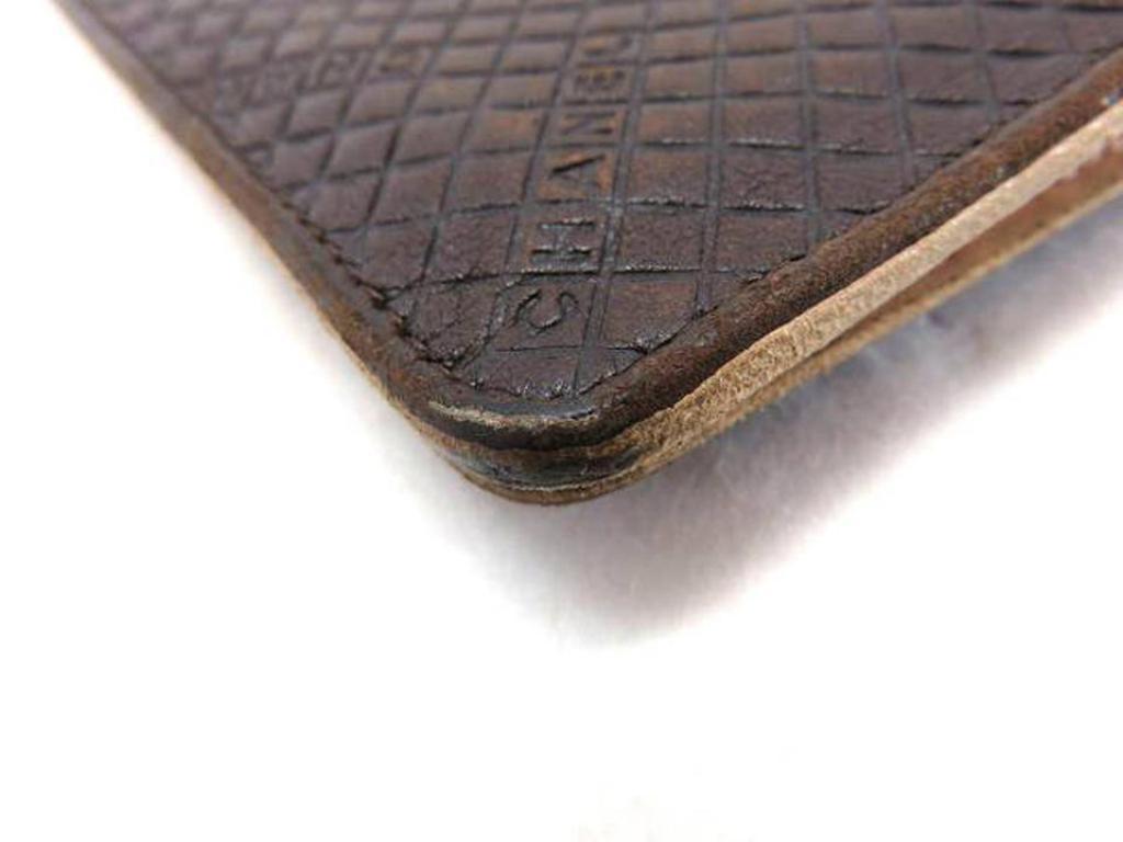 Chanel Dark Brown Quilted Bifold Long 220230 Wallet In Fair Condition For Sale In Forest Hills, NY